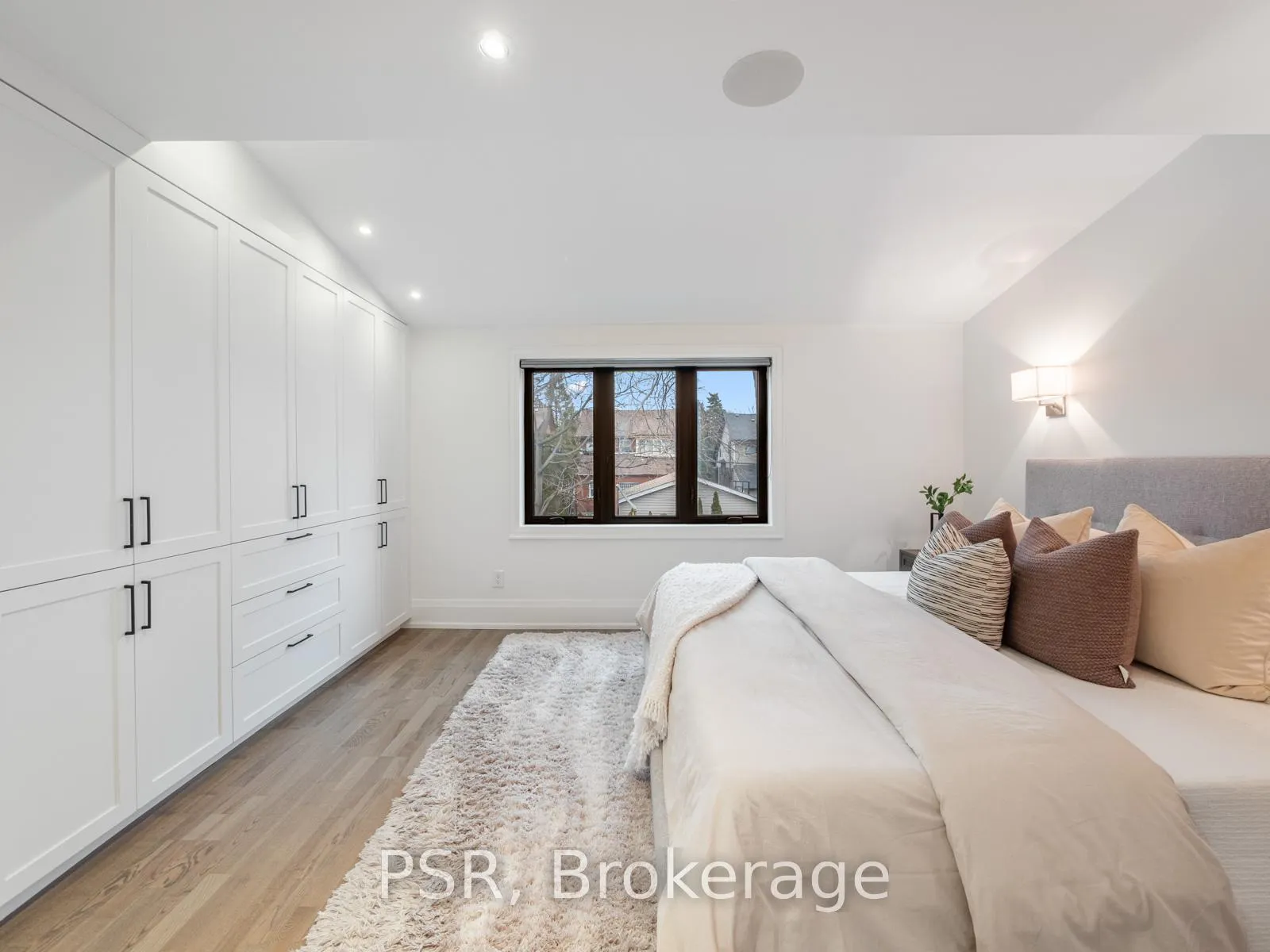 Photo 15 of 163 Arlington Avenue, Toronto, Humewood-Cedarvale — HOMEH