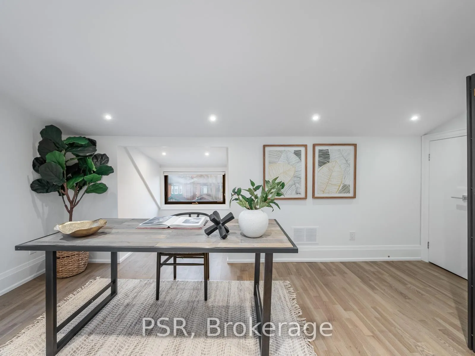 Photo 25 of 163 Arlington Avenue, Toronto, Humewood-Cedarvale — HOMEH
