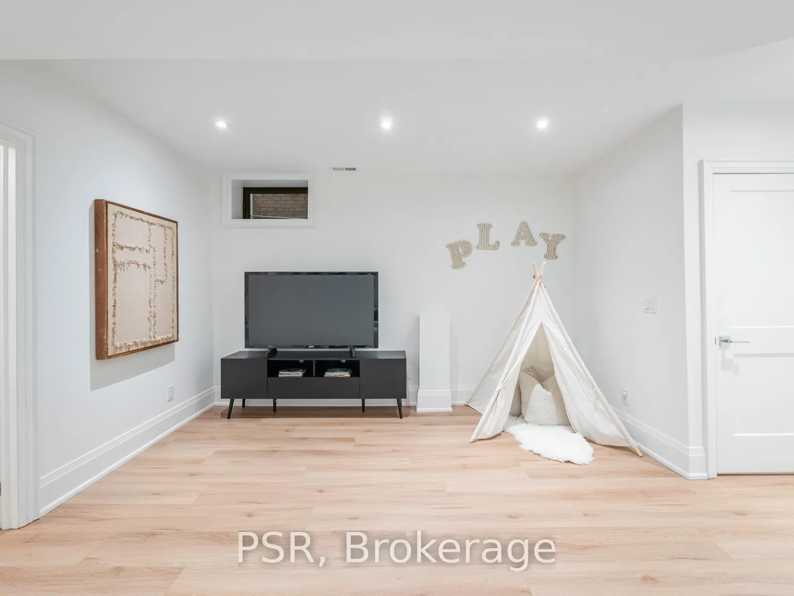 Photo 28 of 163 Arlington Avenue, Toronto, Humewood-Cedarvale — HOMEH