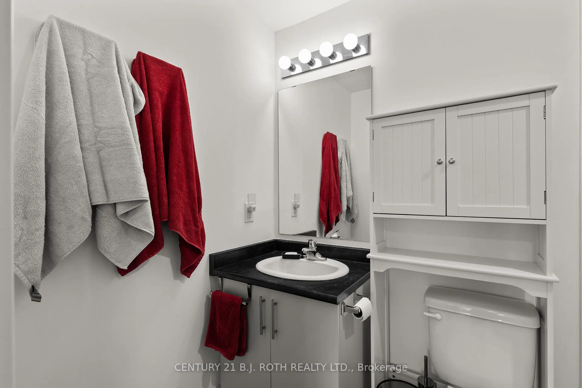 Photo 22 of Unit 117, 4 Spice Way, Barrie, Innis-Shore — HOMEH