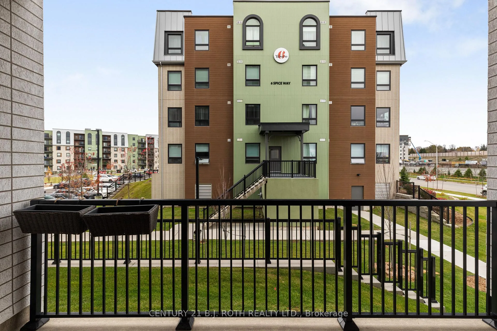 Photo 24 of Unit 117, 4 Spice Way, Barrie, Innis-Shore — HOMEH