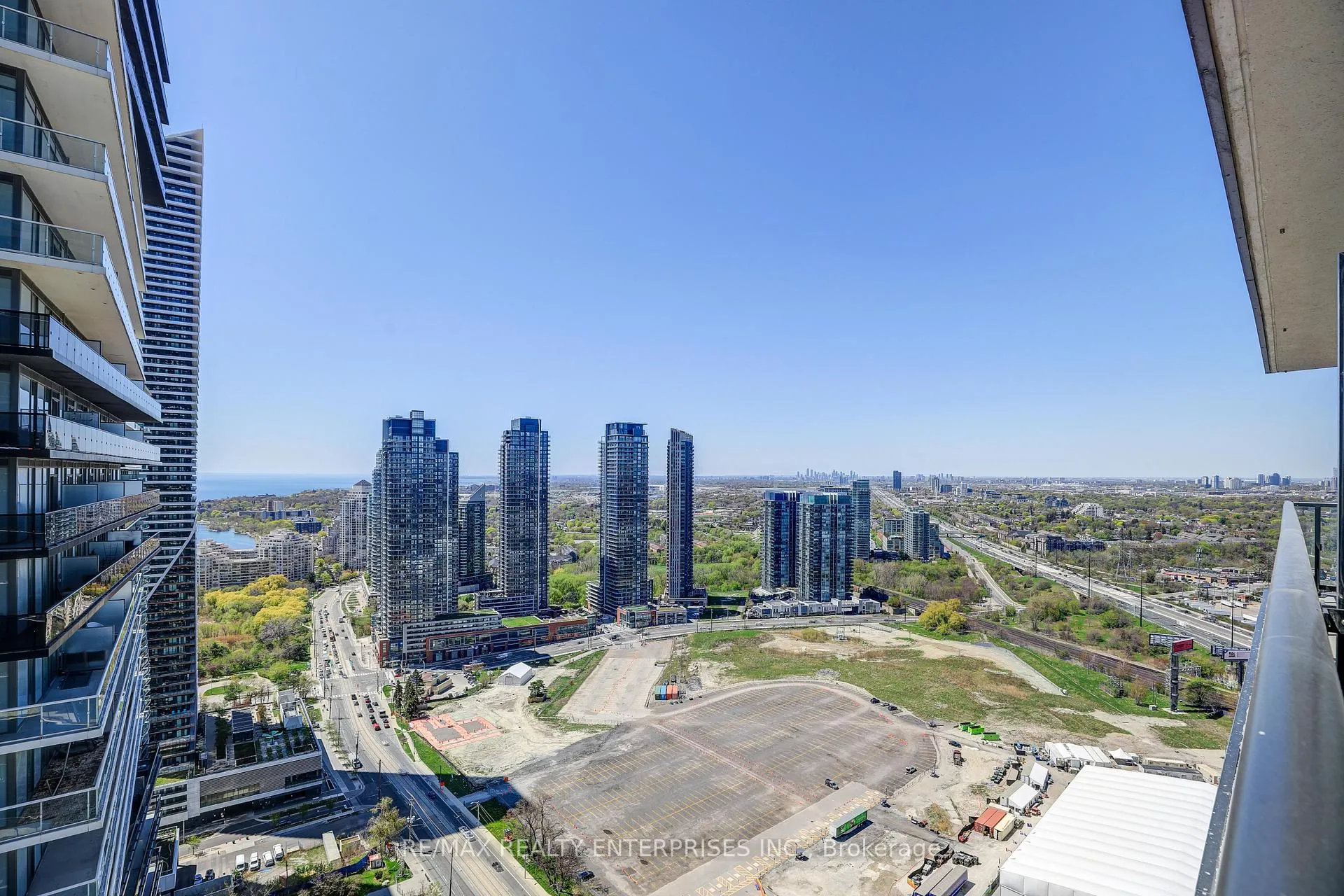 Photo 17 of Unit 3707, 38 Annie Craig Drive, Etobicoke, Mimico — HOMEH