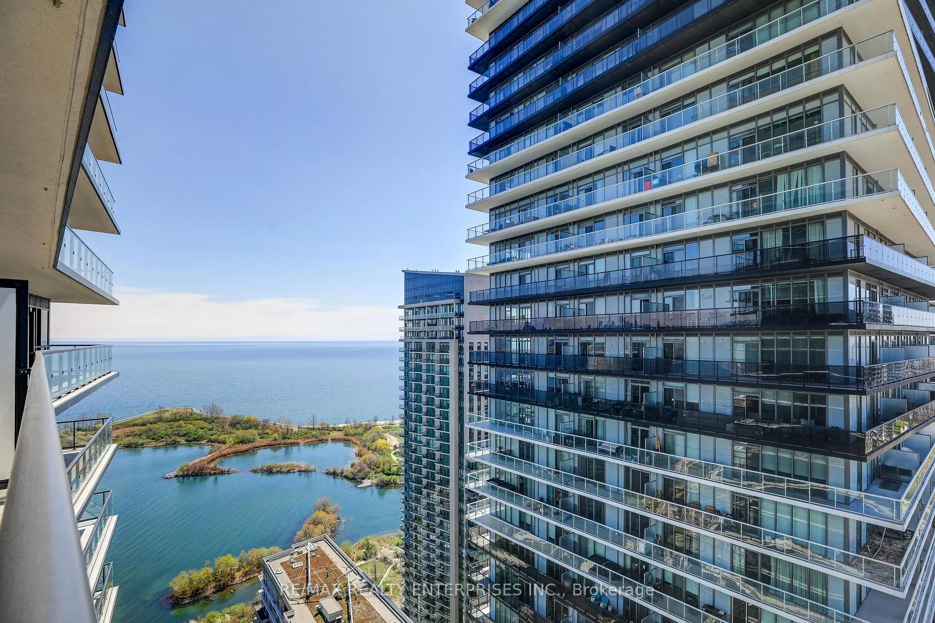 Photo 18 of Unit 3707, 38 Annie Craig Drive, Etobicoke, Mimico — HOMEH