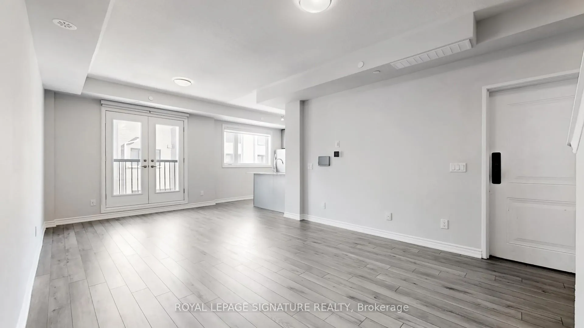 Photo 3 of Unit 310, 349 Wheat Boom Drive, Oakville, Joshua Meadows — HOMEH