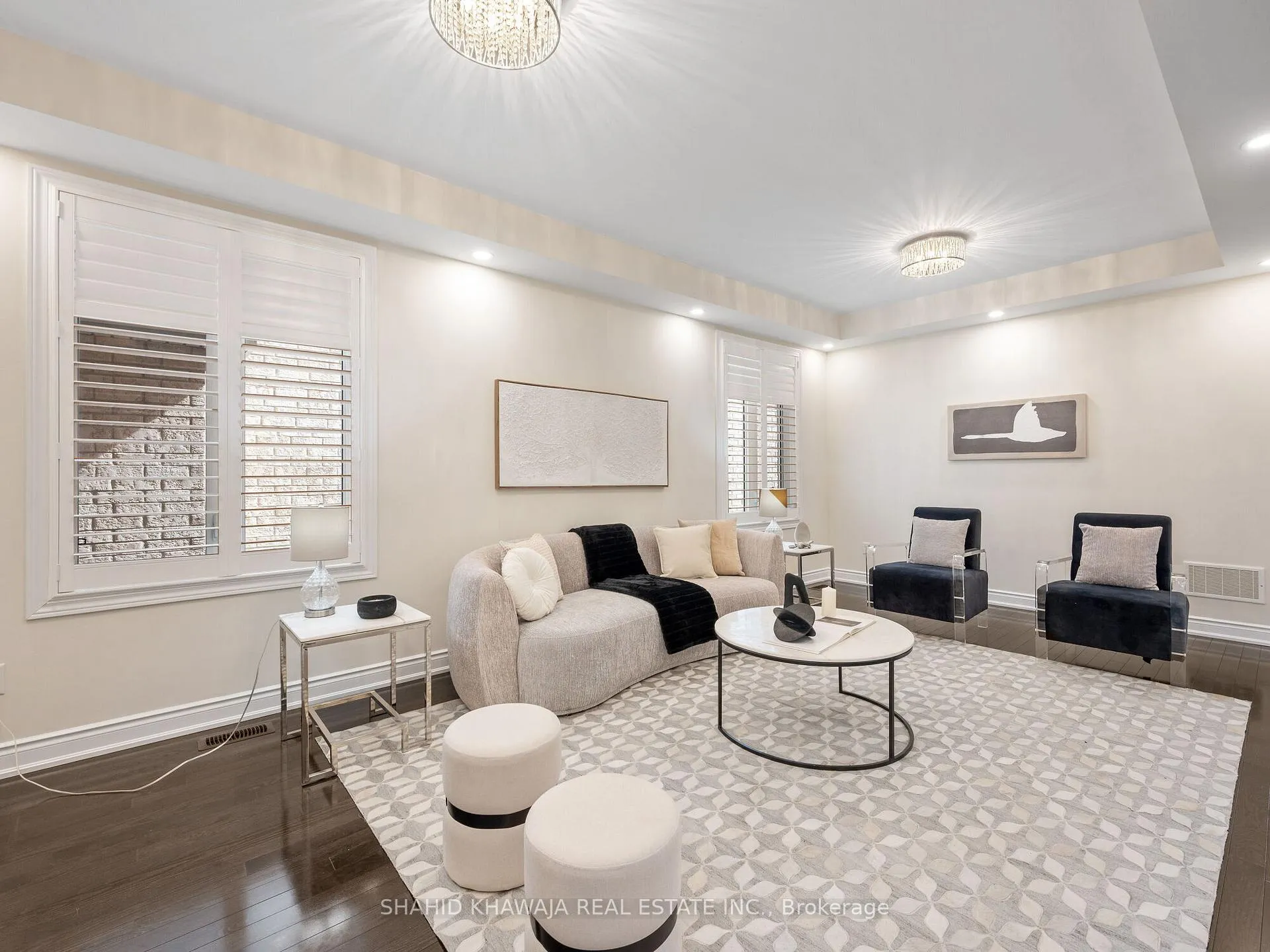 Photo 8 of 27 Lampman Crescent, Brampton, Credit Valley — HOMEH