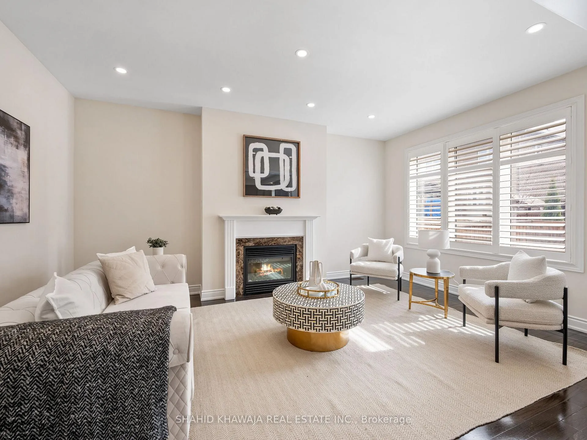 Photo 13 of 27 Lampman Crescent, Brampton, Credit Valley — HOMEH