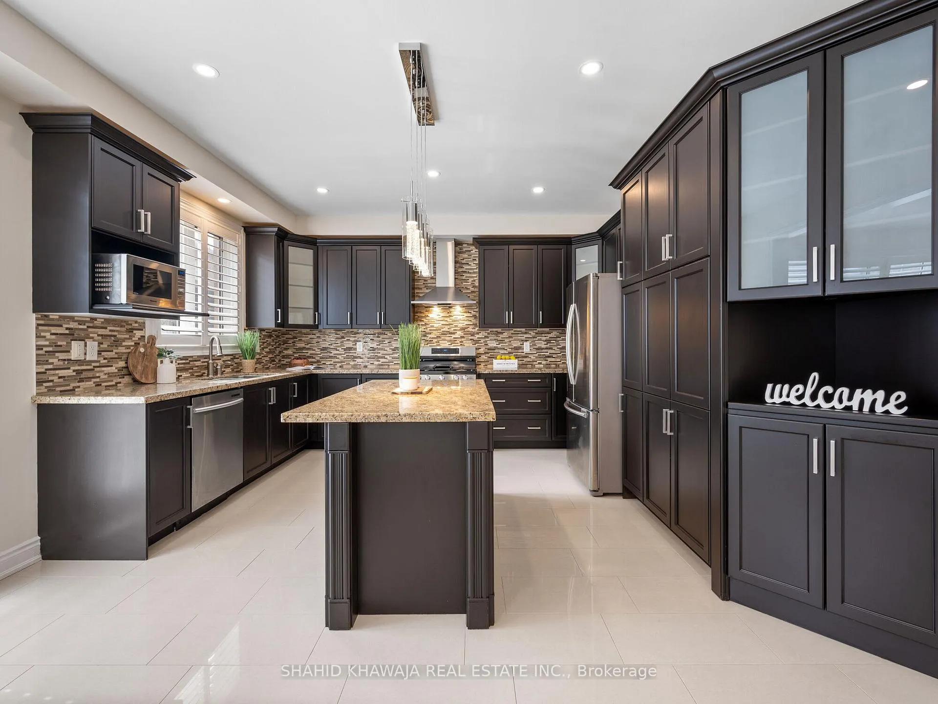 Photo 17 of 27 Lampman Crescent, Brampton, Credit Valley — HOMEH