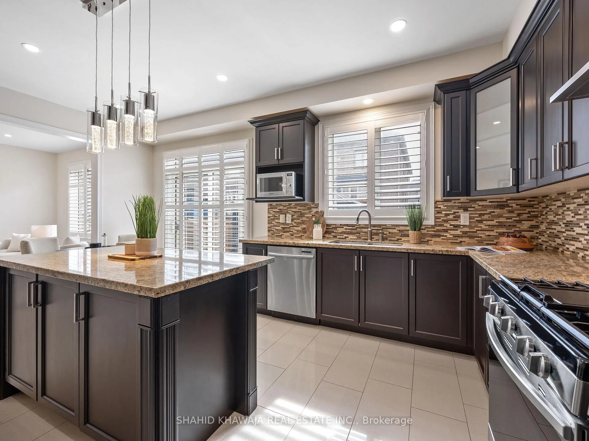 Photo 20 of 27 Lampman Crescent, Brampton, Credit Valley — HOMEH
