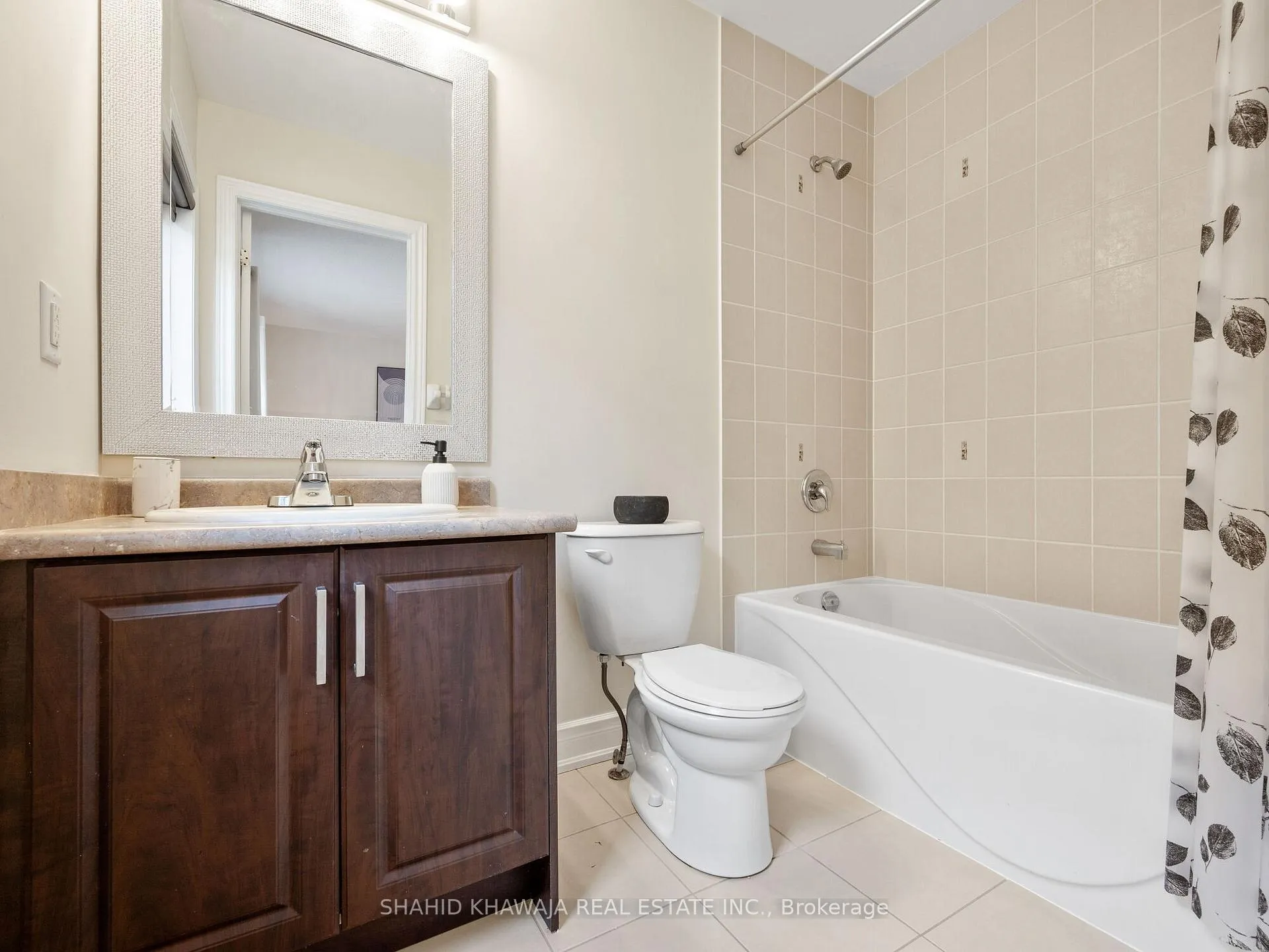 Photo 32 of 27 Lampman Crescent, Brampton, Credit Valley — HOMEH