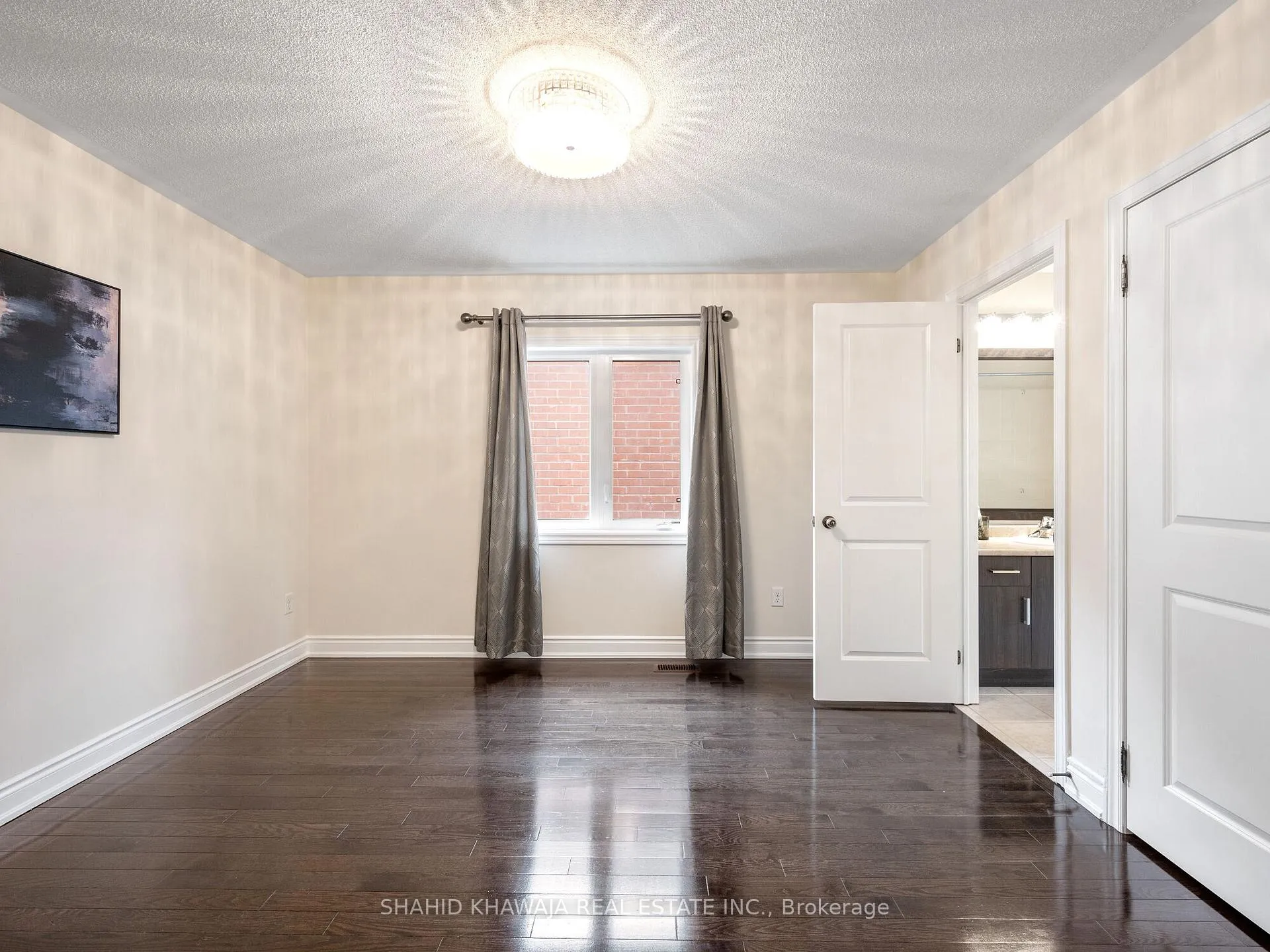 Photo 33 of 27 Lampman Crescent, Brampton, Credit Valley — HOMEH