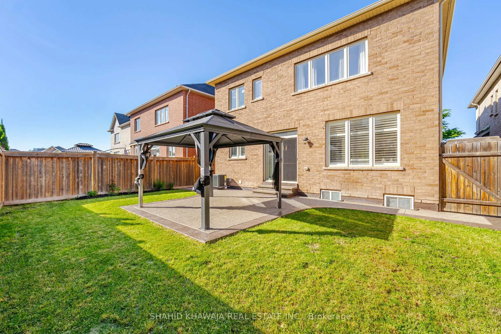 Photo 49 of 27 Lampman Crescent, Brampton, Credit Valley — HOMEH
