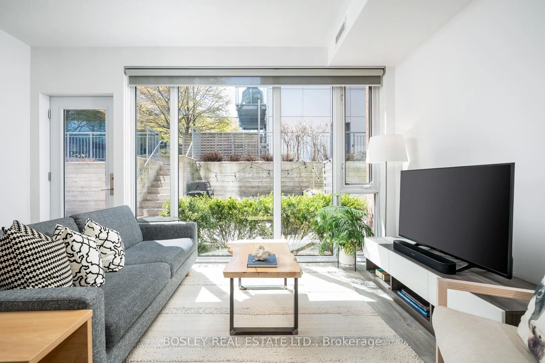Photo 3 of Unit 2, 42 Boston Avenue, Toronto, South Riverdale — HOMEH