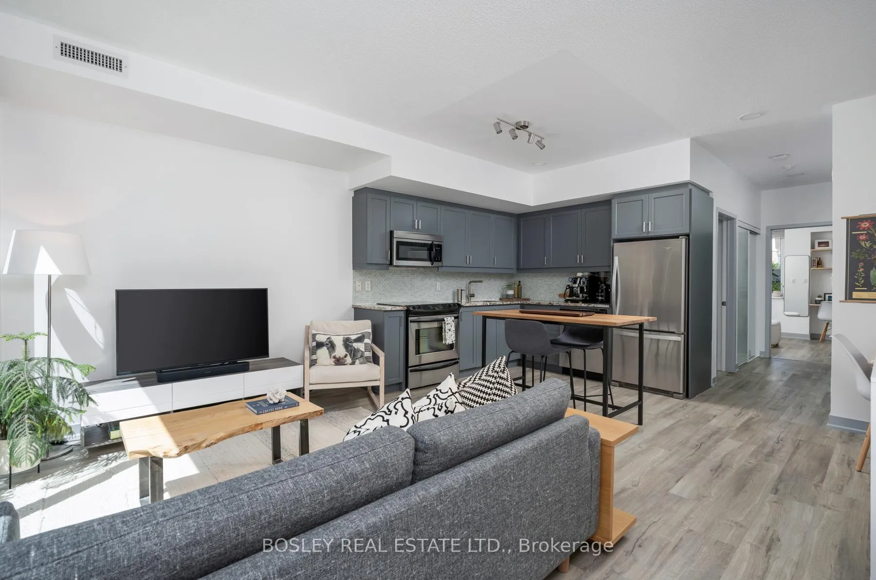 Photo 10 of Unit 2, 42 Boston Avenue, Toronto, South Riverdale — HOMEH