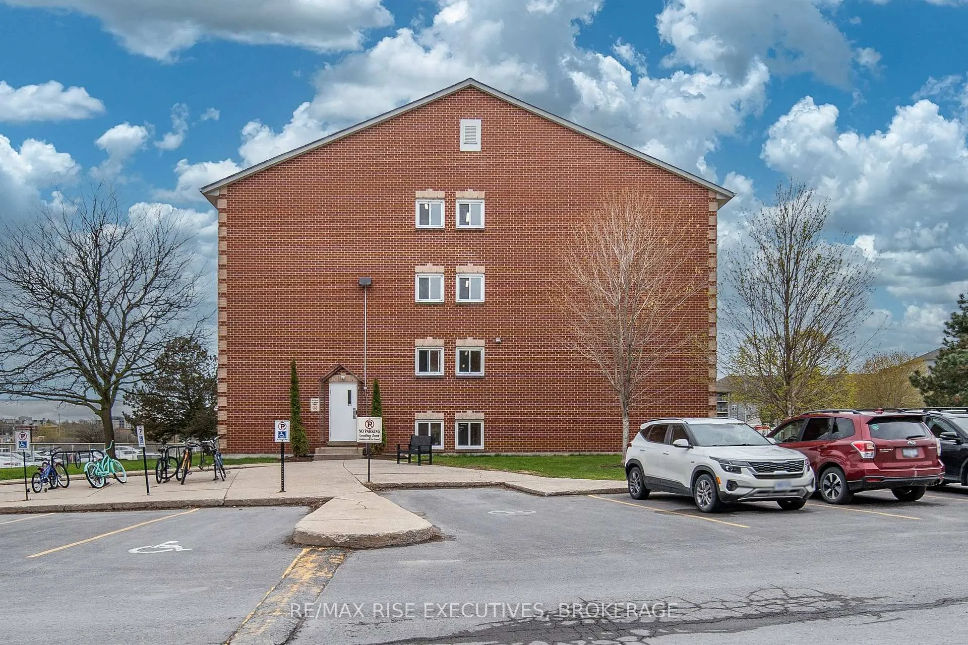 Photo 34 of Unit 214, 566 Armstrong Road, Kingston, East Gardiners Rd — HOMEH