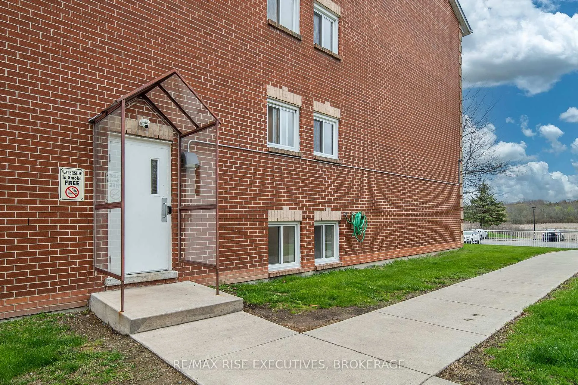 Photo 38 of Unit 214, 566 Armstrong Road, Kingston, East Gardiners Rd — HOMEH