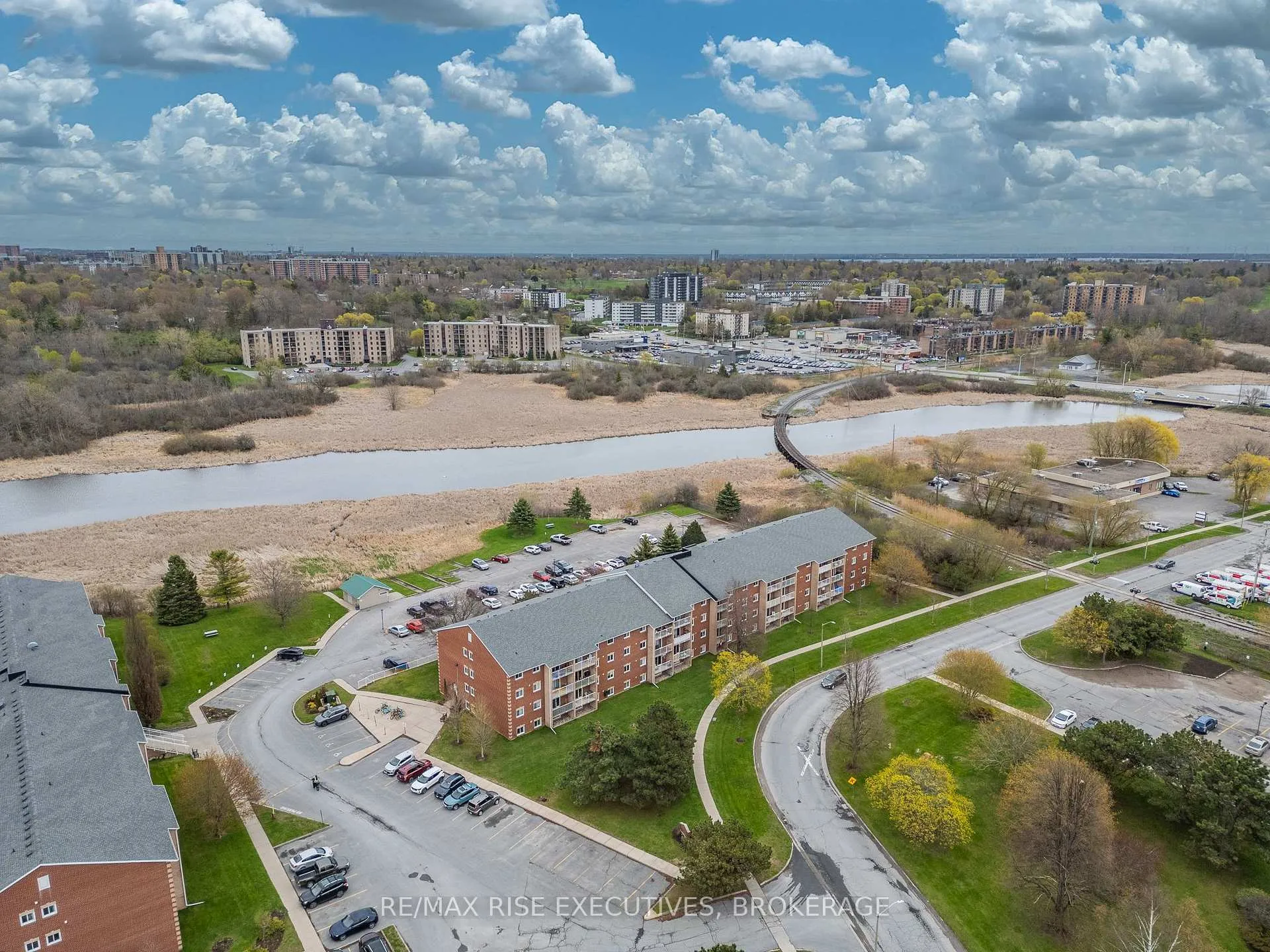 Photo 43 of Unit 214, 566 Armstrong Road, Kingston, East Gardiners Rd — HOMEH