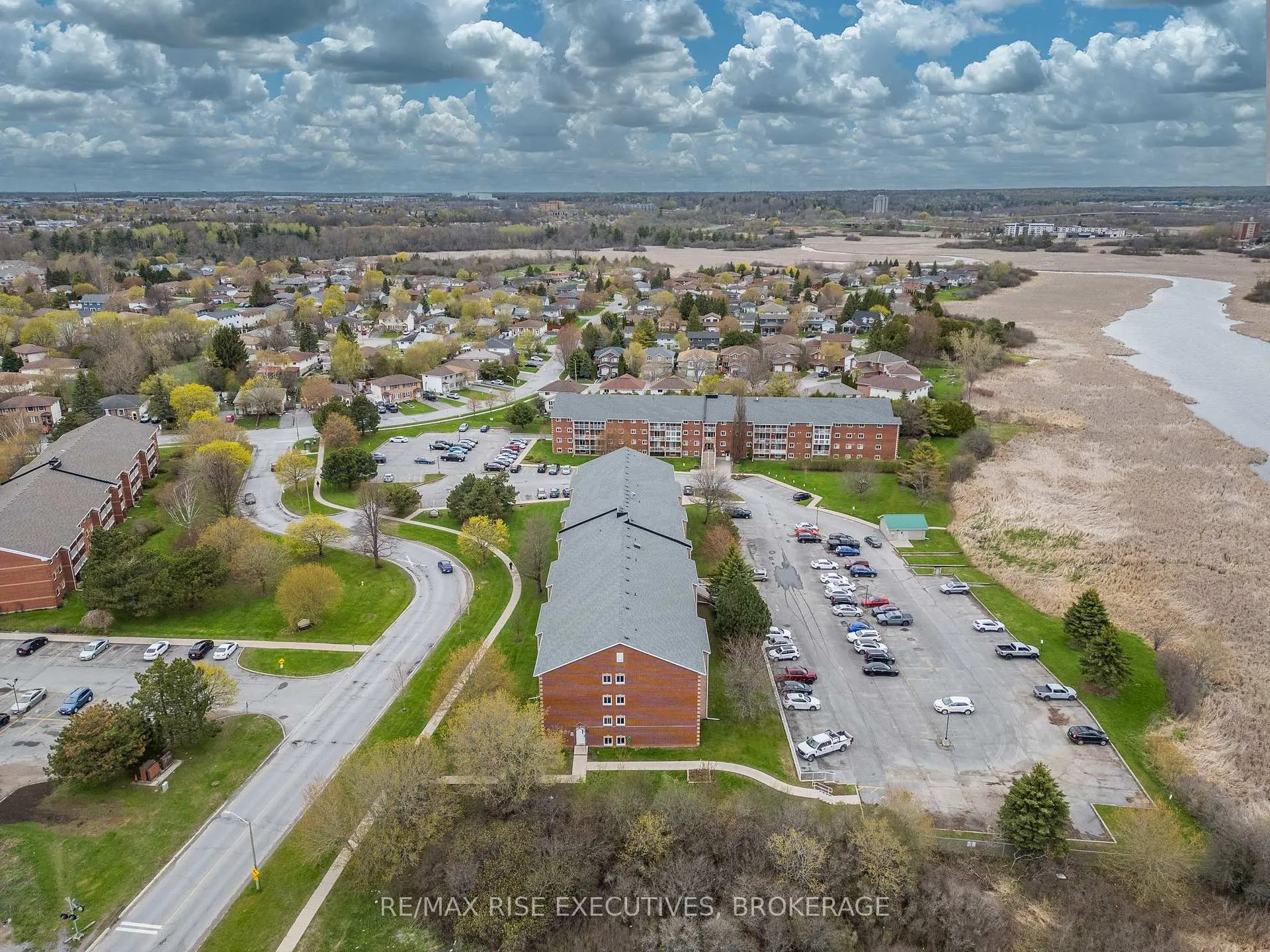 Photo 46 of Unit 214, 566 Armstrong Road, Kingston, East Gardiners Rd — HOMEH