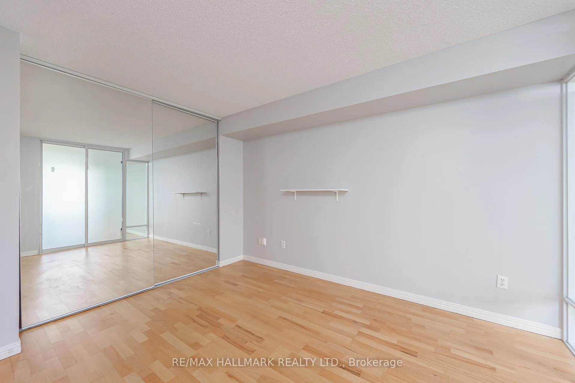 Photo 18 of Unit 506, 942 Yonge Street, Toronto, The Annex — HOMEH