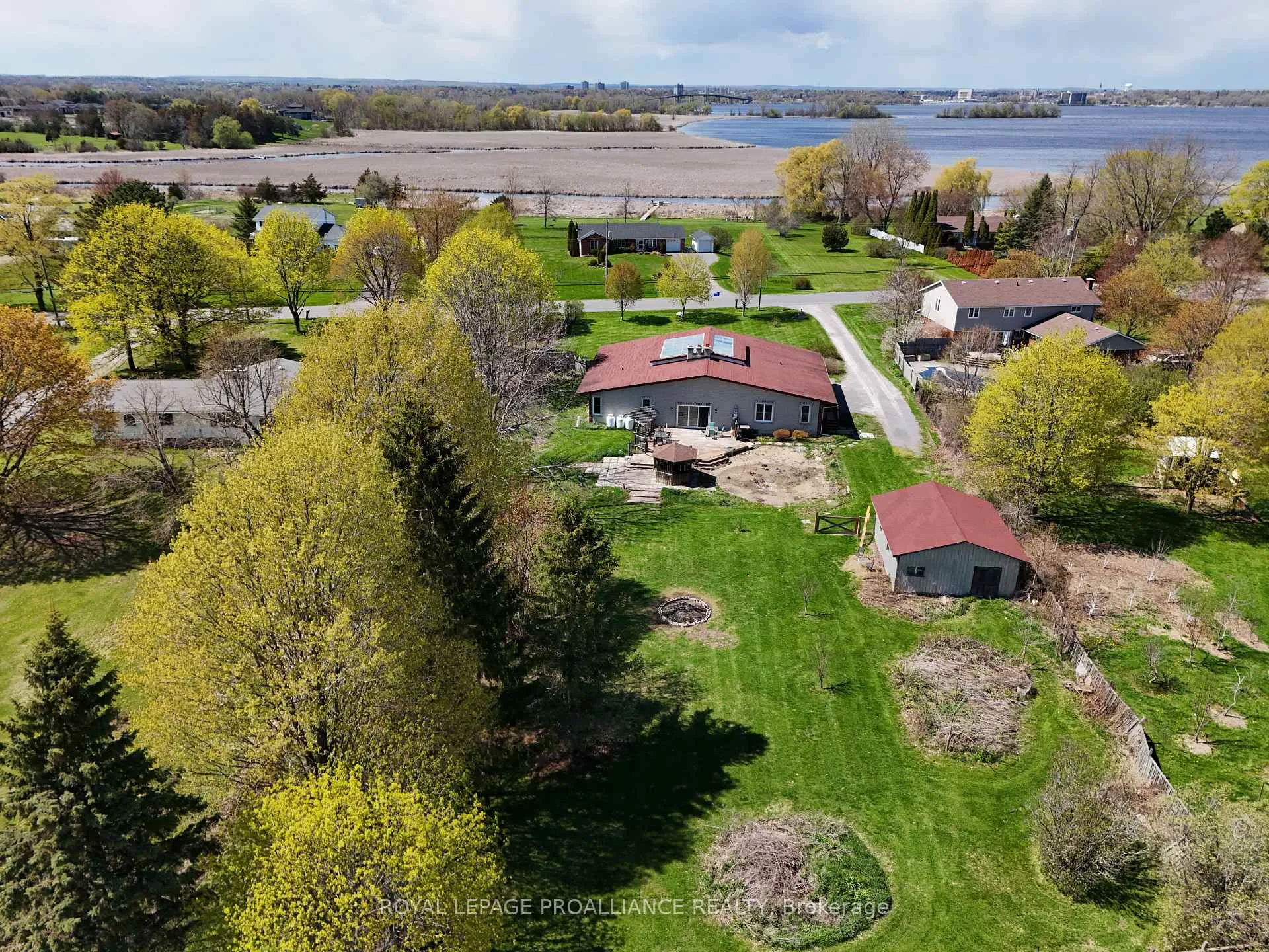 Photo 35 of 138 Massassauga Road, Prince Edward County, Ameliasburg Ward — HOMEH