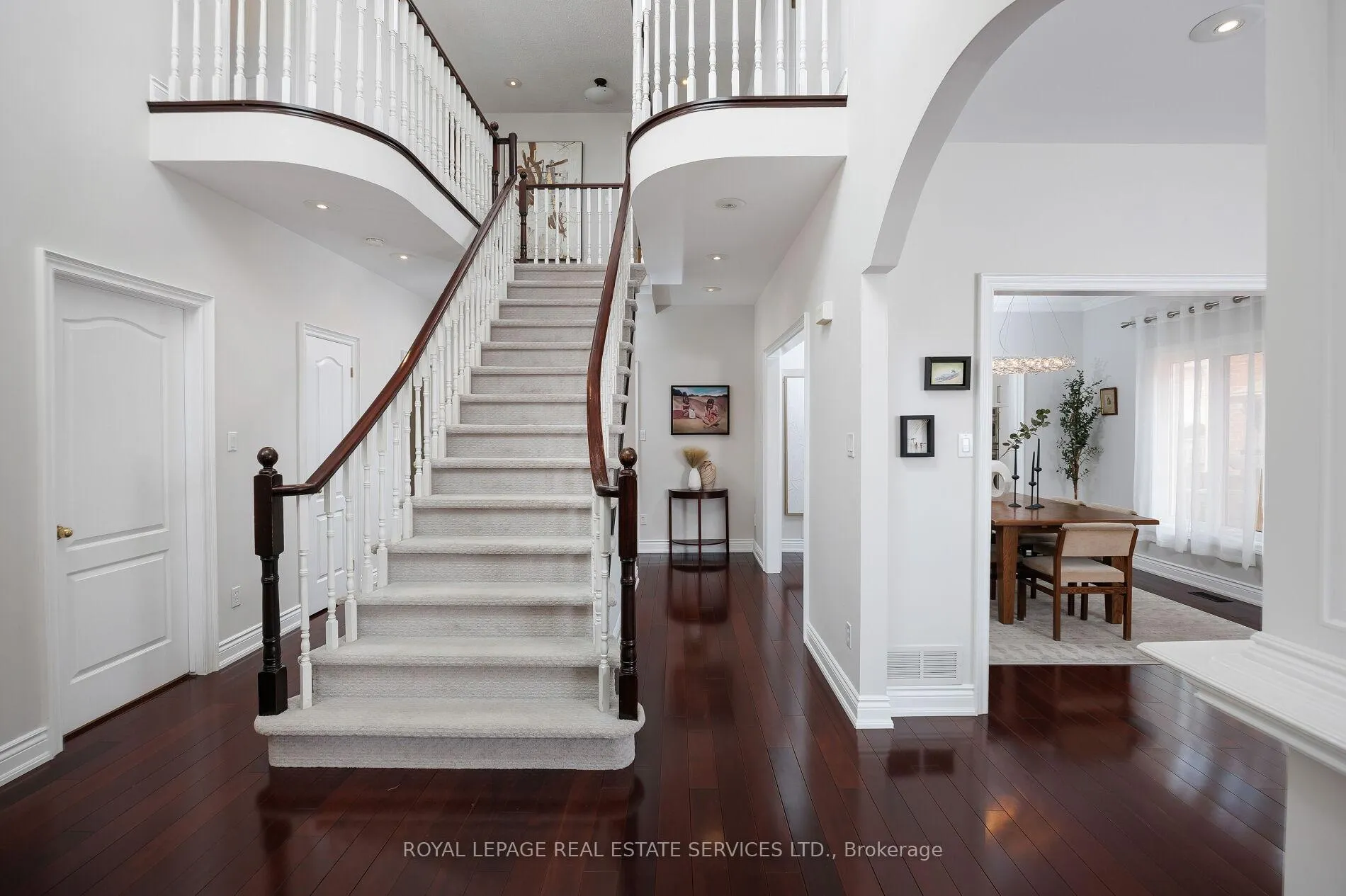 Photo 6 of 1061 Summit Ridge Drive, Oakville, West Oak Trails — HOMEH