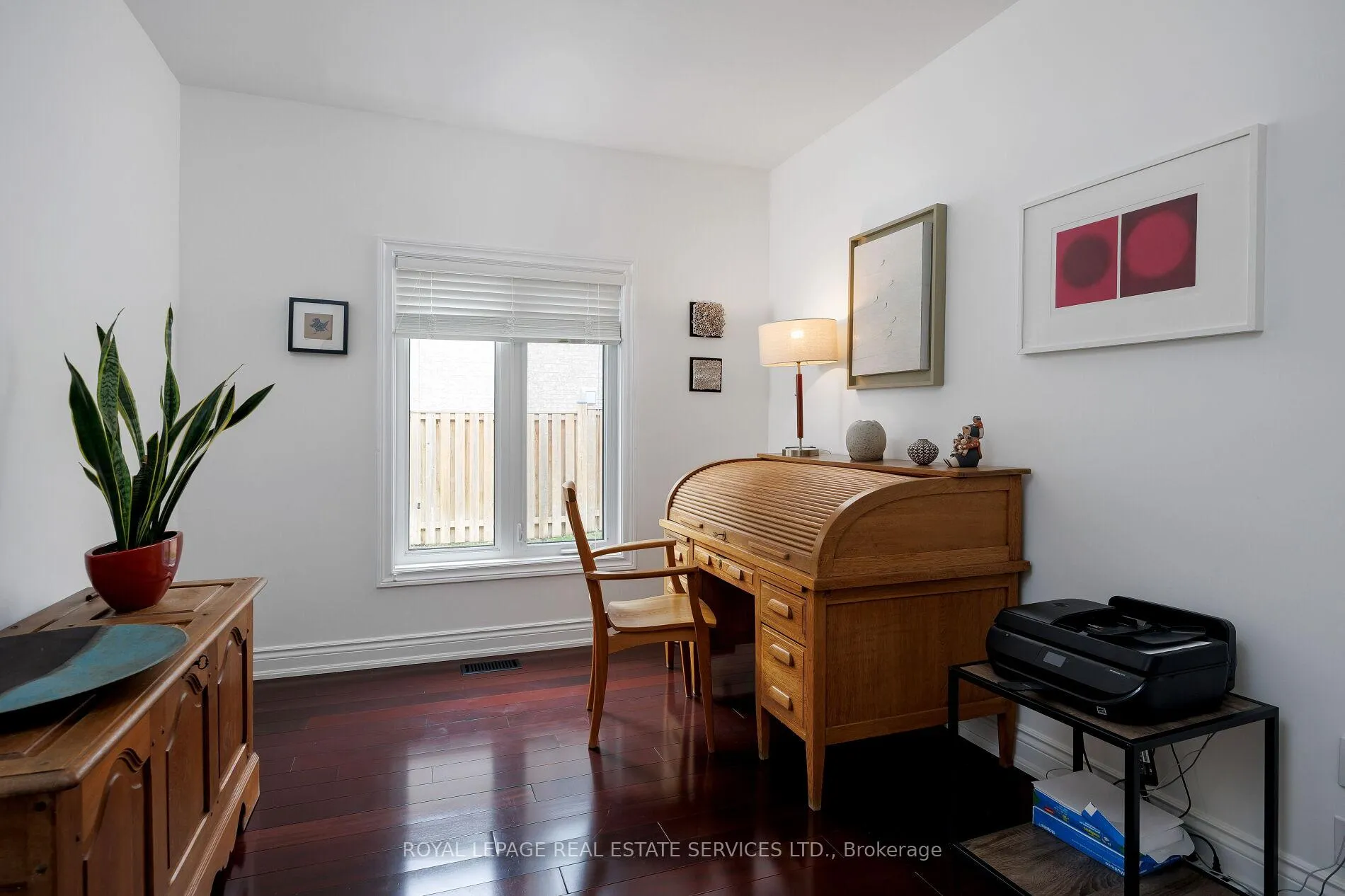 Photo 15 of 1061 Summit Ridge Drive, Oakville, West Oak Trails — HOMEH