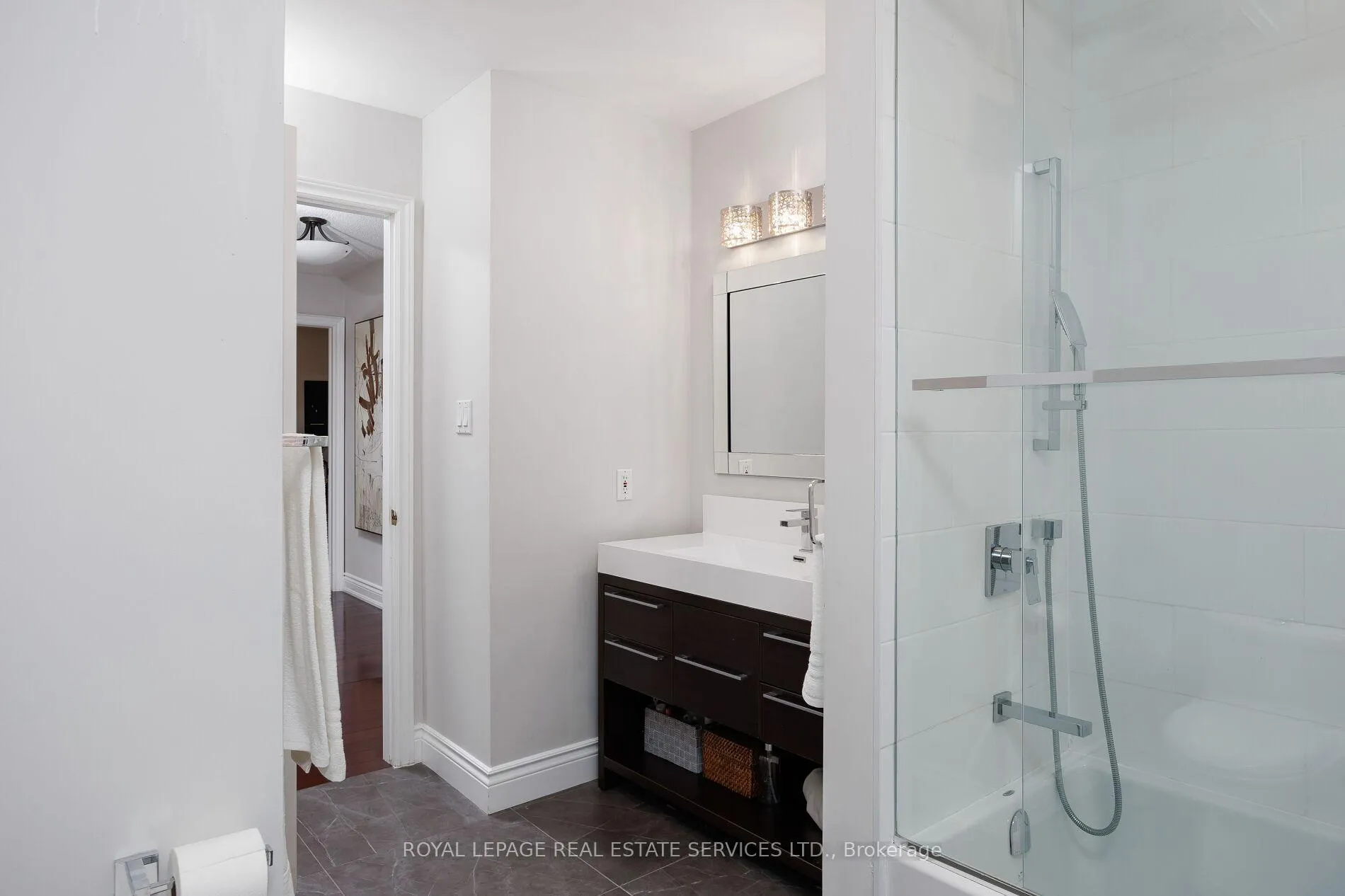 Photo 27 of 1061 Summit Ridge Drive, Oakville, West Oak Trails — HOMEH