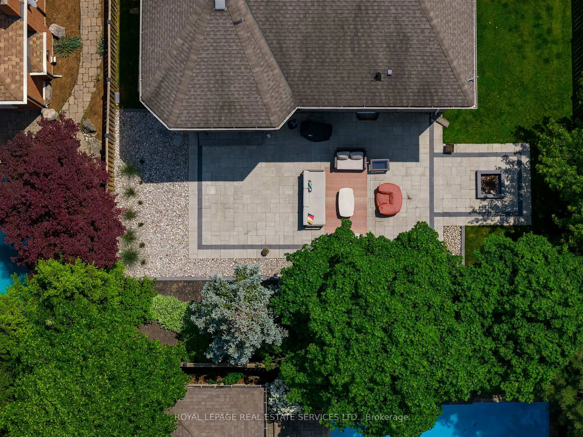 Photo 37 of 1061 Summit Ridge Drive, Oakville, West Oak Trails — HOMEH