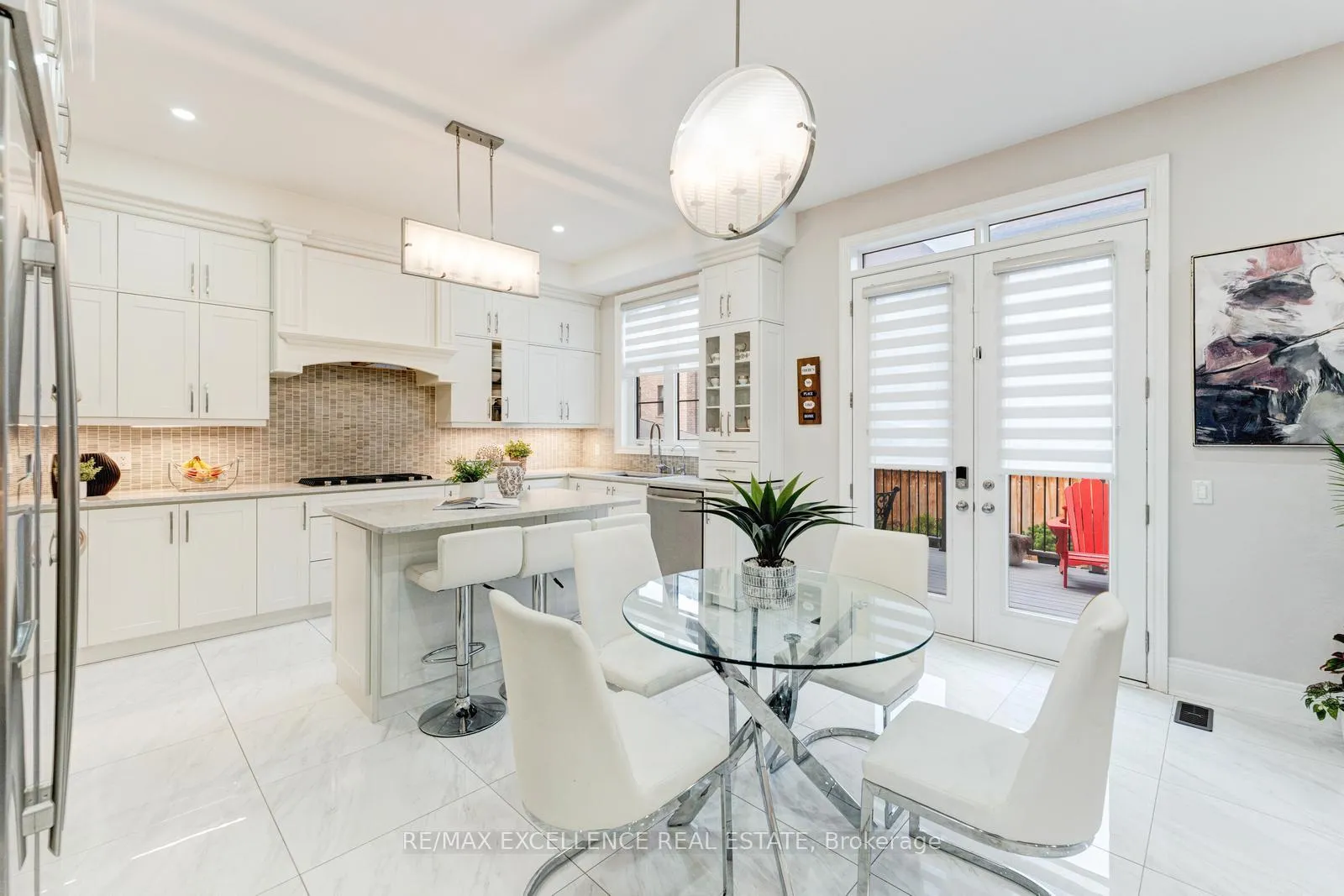 Photo 10 of 8 Settlers Field Road, Brampton, Northwest Brampton — HOMEH