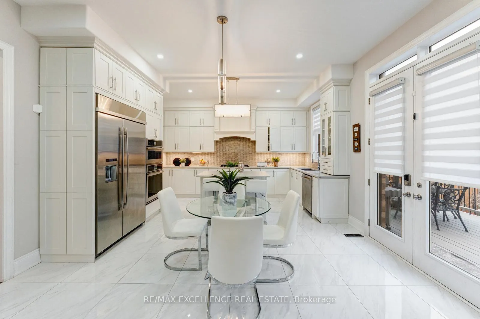 Photo 11 of 8 Settlers Field Road, Brampton, Northwest Brampton — HOMEH