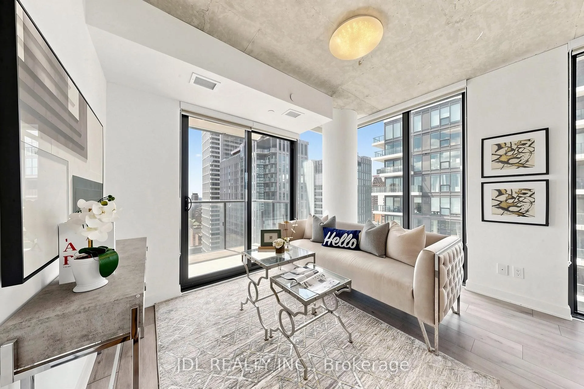 Photo 3 of Unit 2502, 47 Mutual Street, Toronto, Church-Yonge Corridor — HOMEH