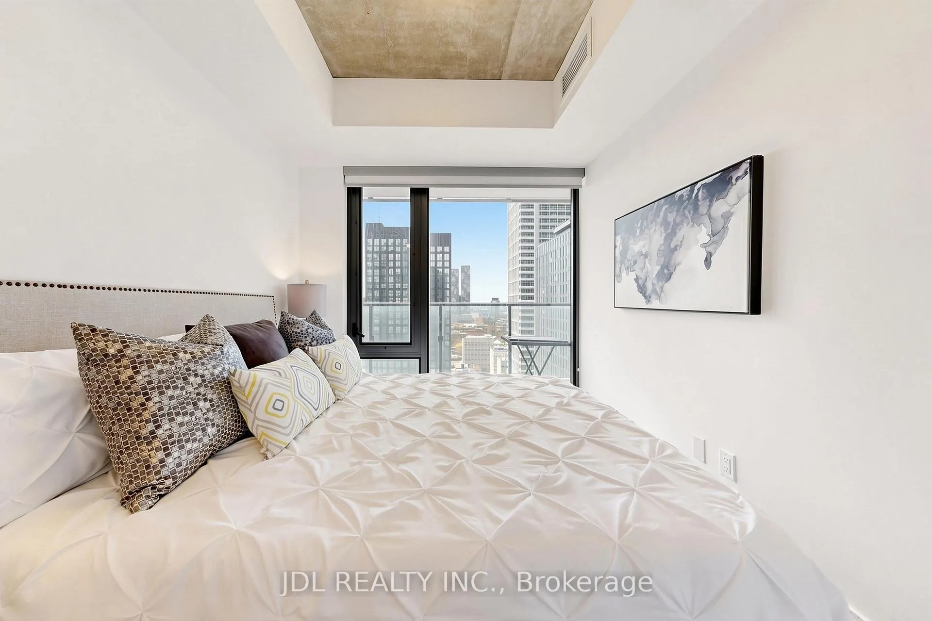 Photo 8 of Unit 2502, 47 Mutual Street, Toronto, Church-Yonge Corridor — HOMEH
