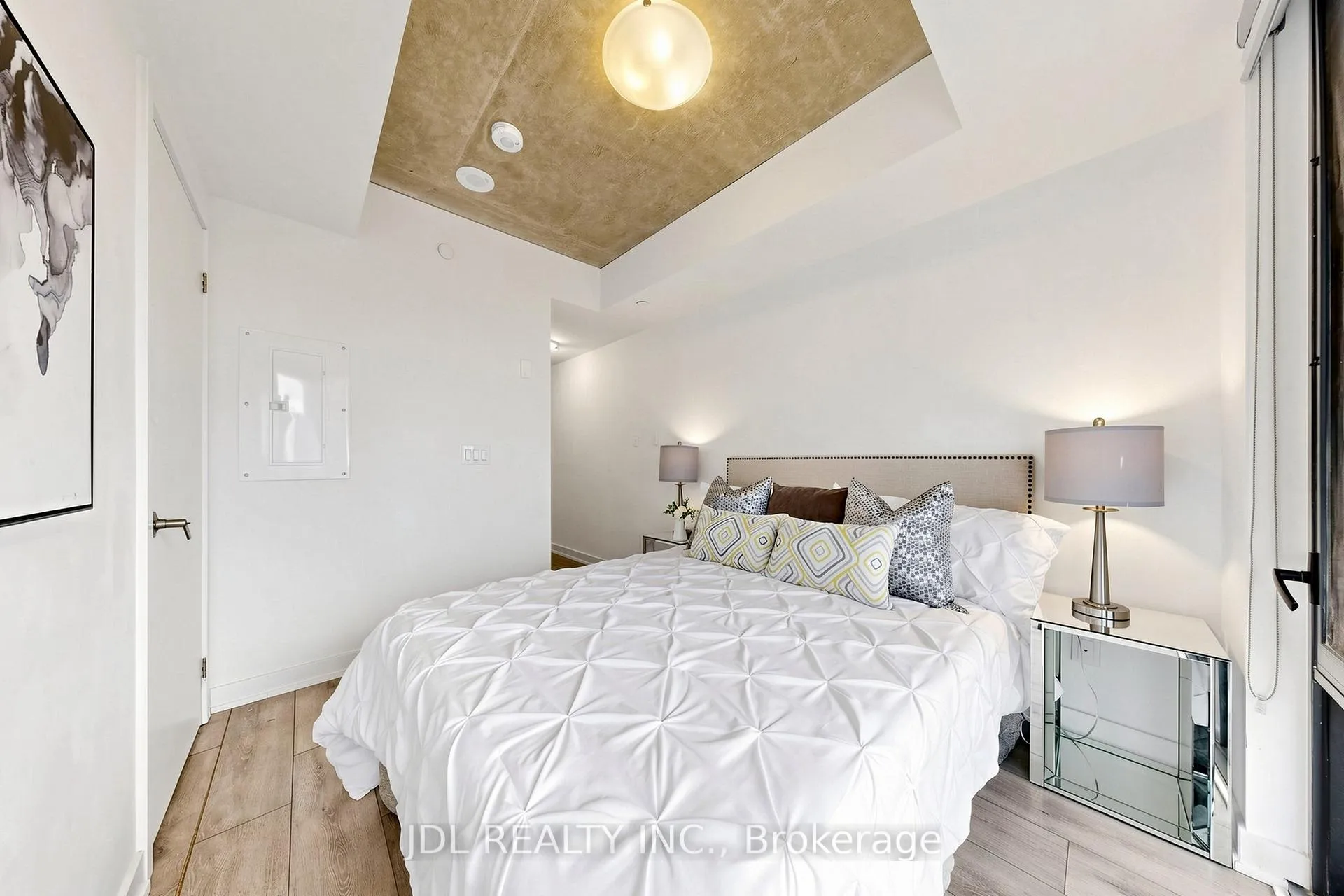 Photo 10 of Unit 2502, 47 Mutual Street, Toronto, Church-Yonge Corridor — HOMEH
