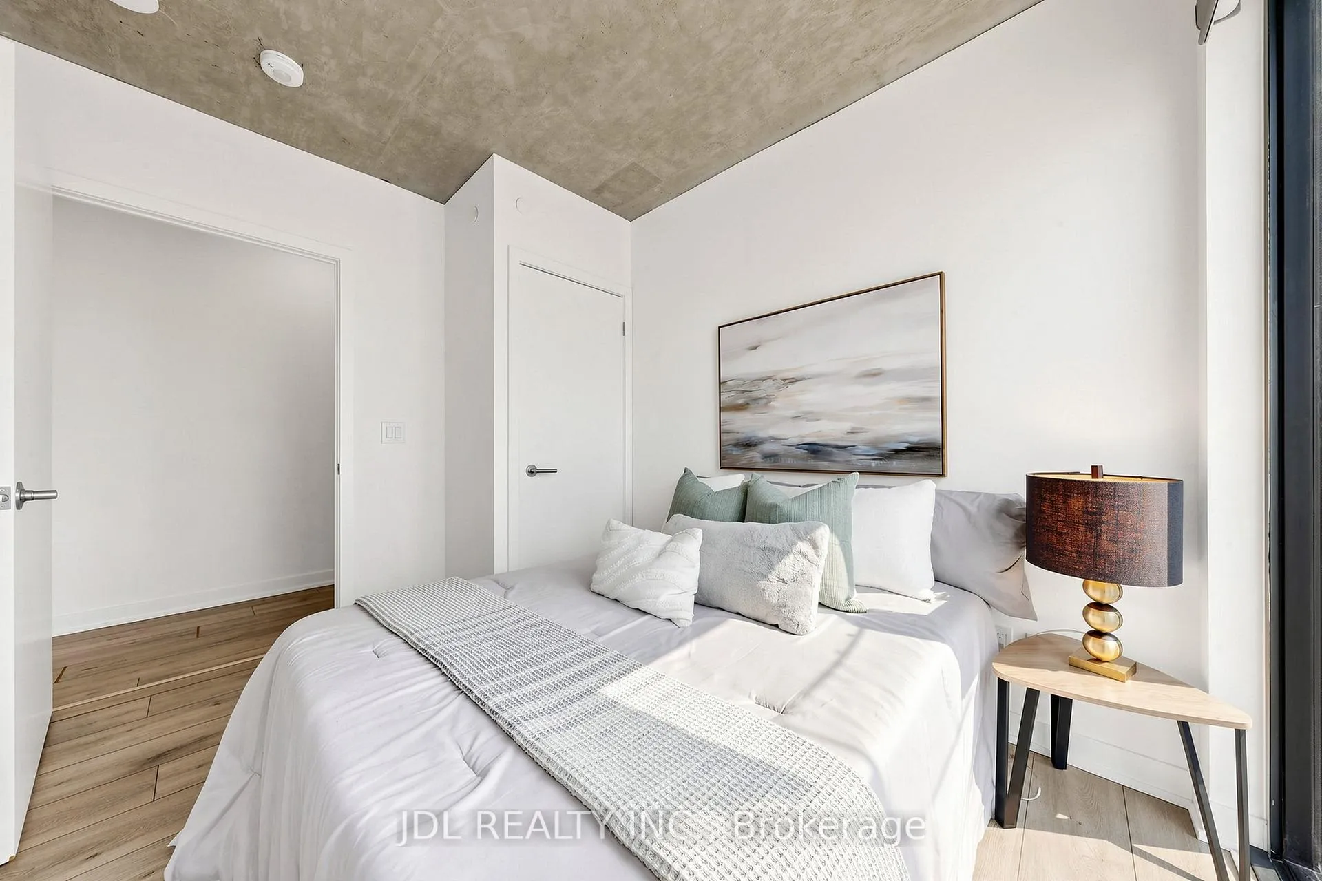 Photo 16 of Unit 2502, 47 Mutual Street, Toronto, Church-Yonge Corridor — HOMEH