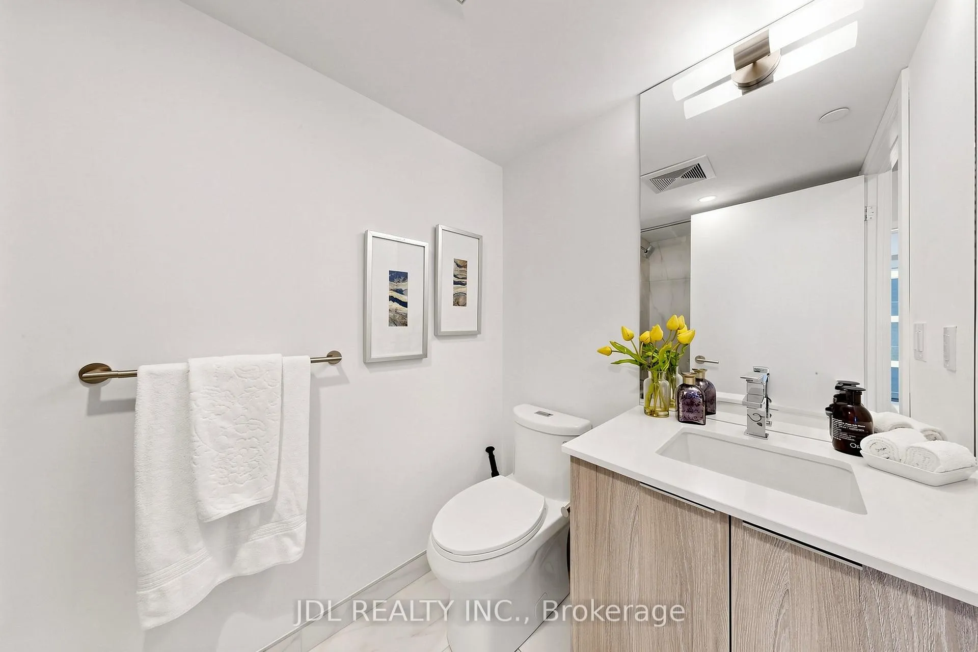 Photo 22 of Unit 2502, 47 Mutual Street, Toronto, Church-Yonge Corridor — HOMEH