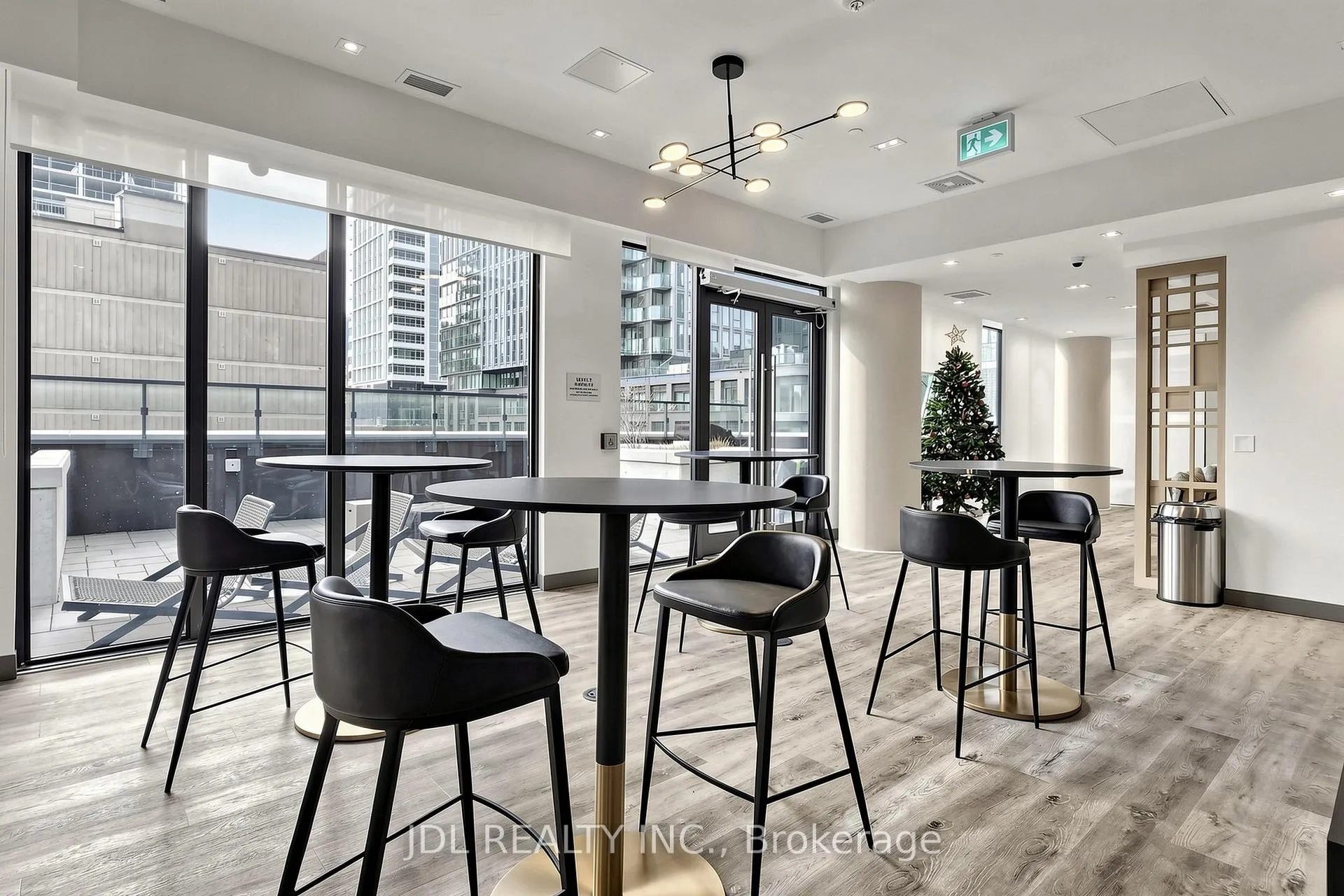 Photo 32 of Unit 2502, 47 Mutual Street, Toronto, Church-Yonge Corridor — HOMEH