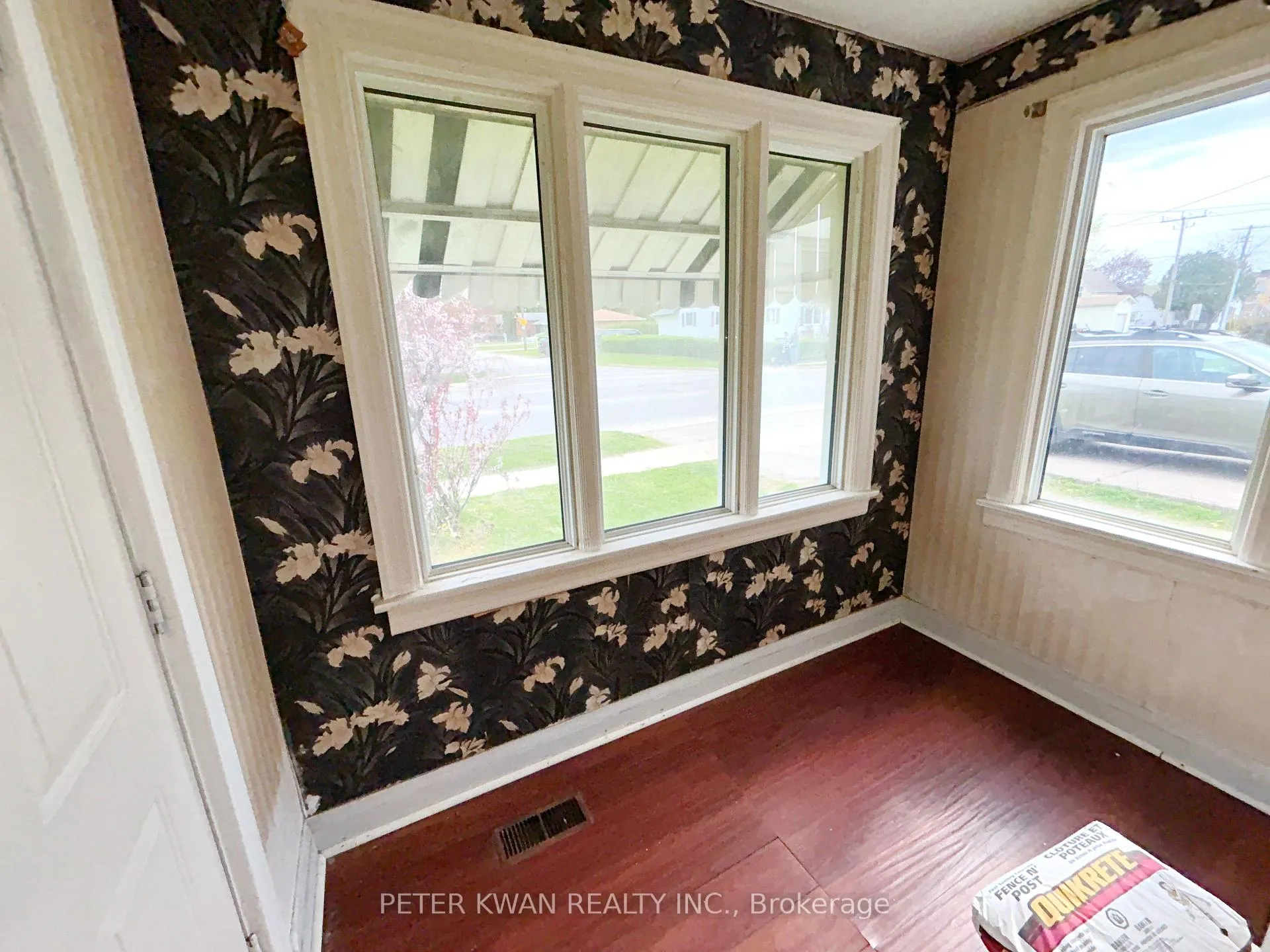 Photo 10 of 4977 John Street, Lincoln, Beamsville — HOMEH