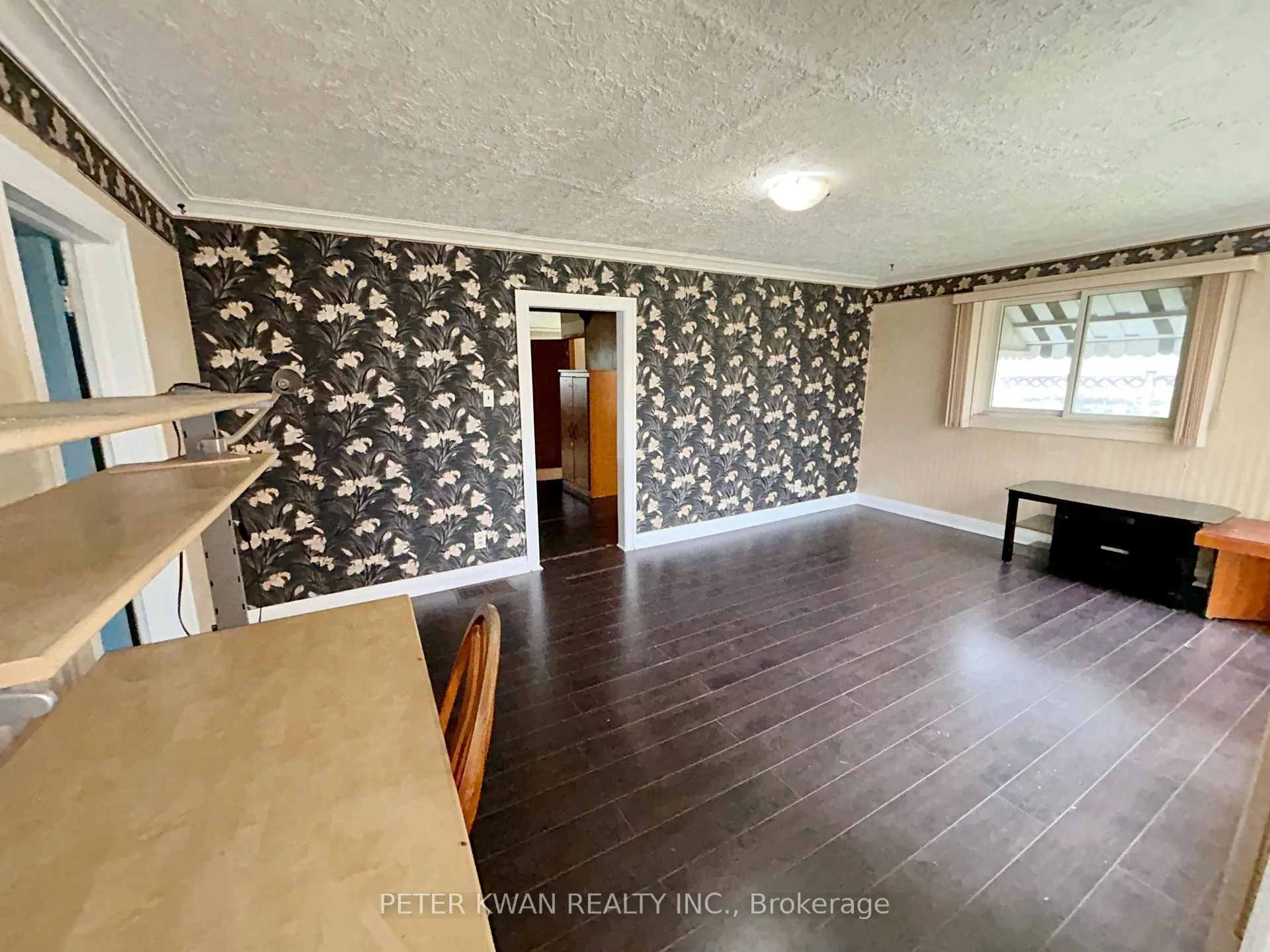 Photo 11 of 4977 John Street, Lincoln, Beamsville — HOMEH
