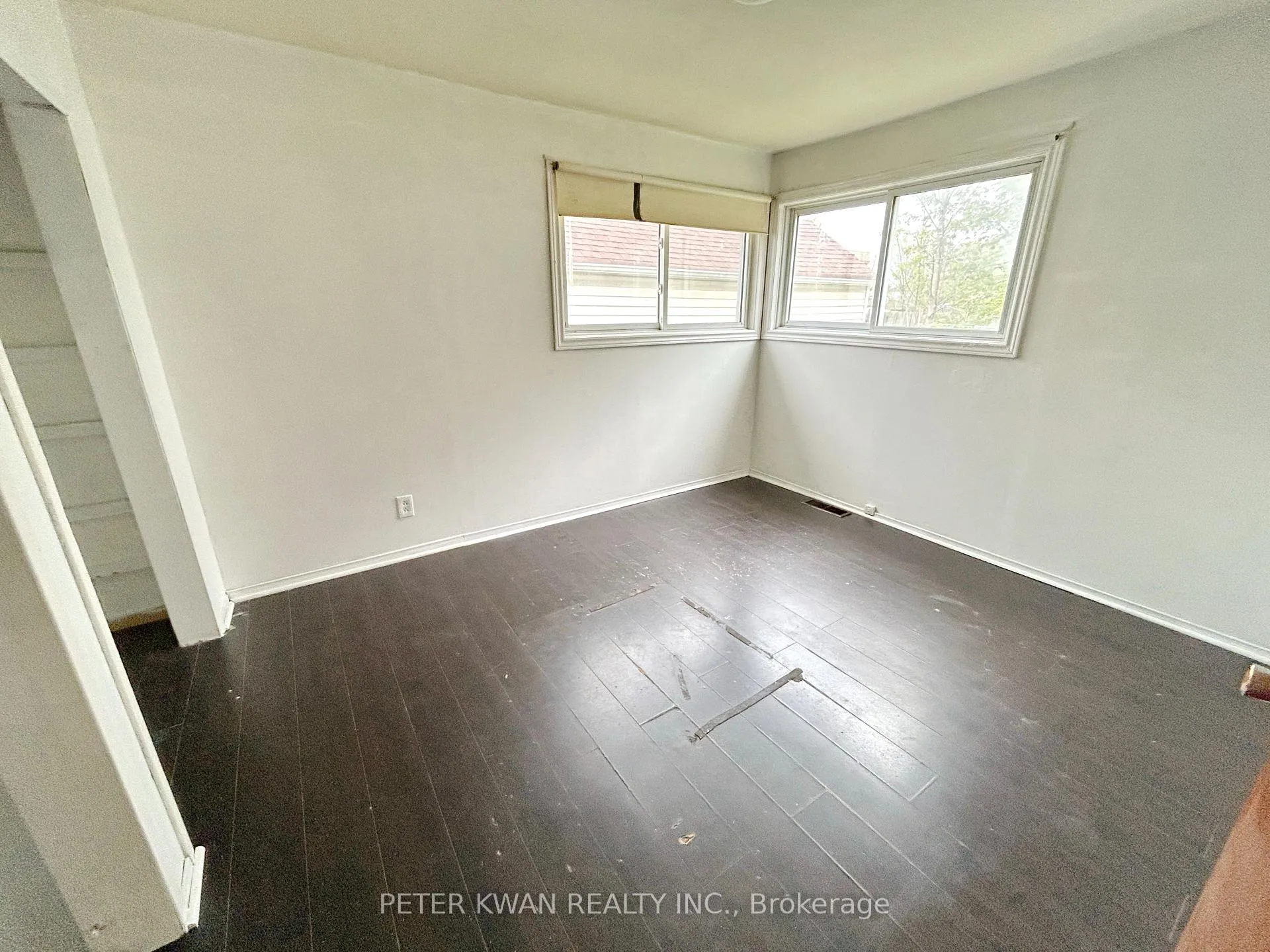 Photo 15 of 4977 John Street, Lincoln, Beamsville — HOMEH