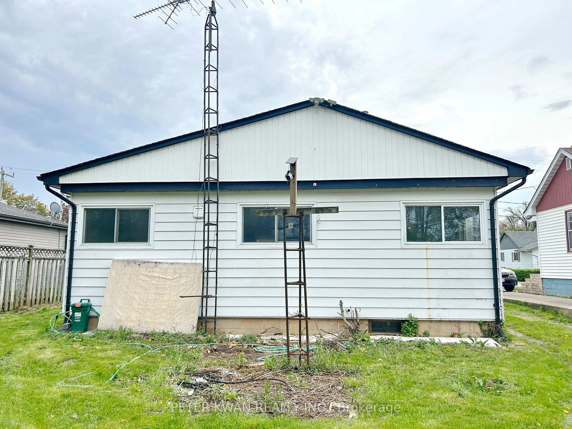 Photo 36 of 4977 John Street, Lincoln, Beamsville — HOMEH
