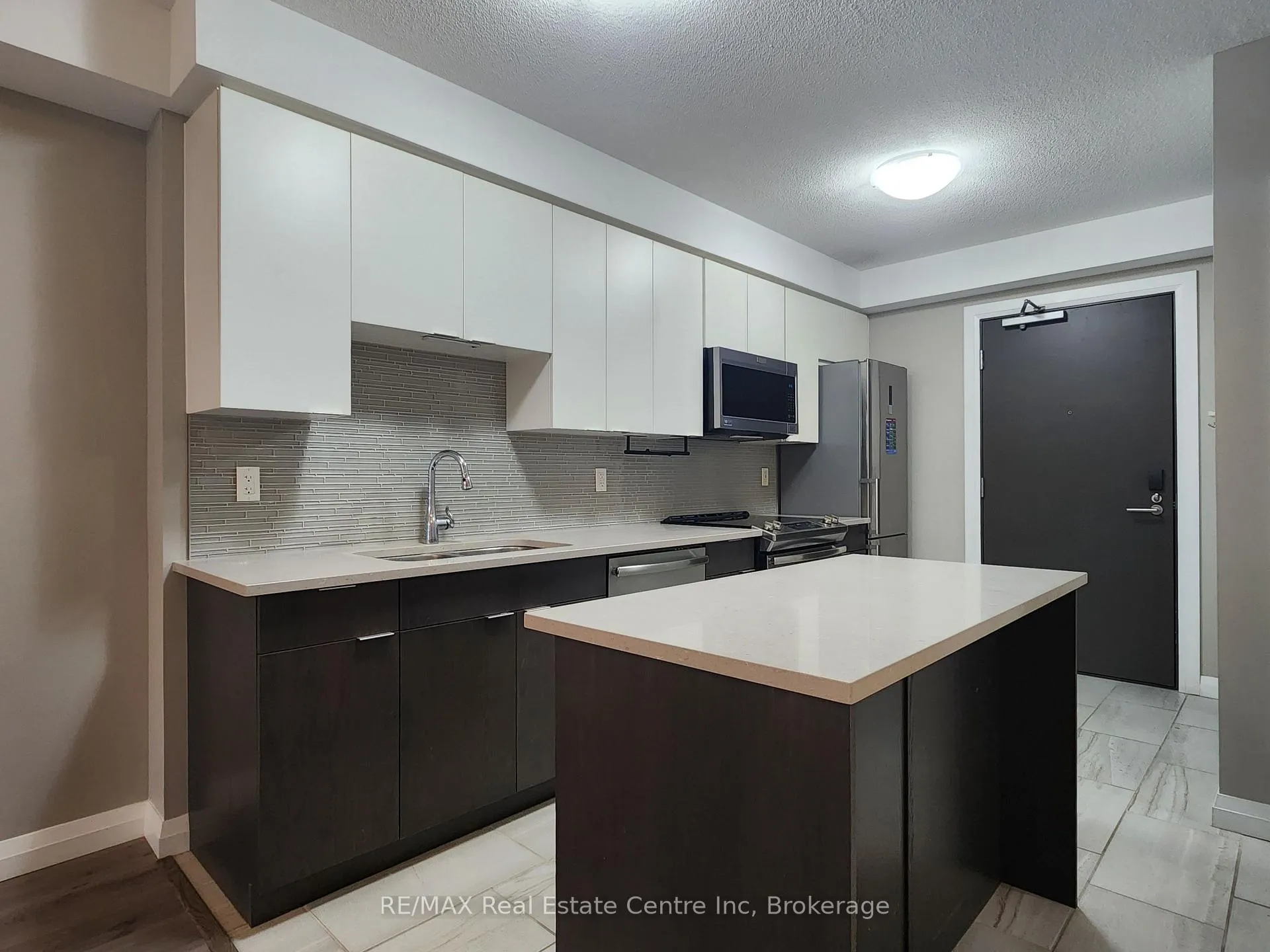 Photo 4 of Unit 311, 63 Arthur Street, Guelph, St. Patrick's Ward — HOMEH