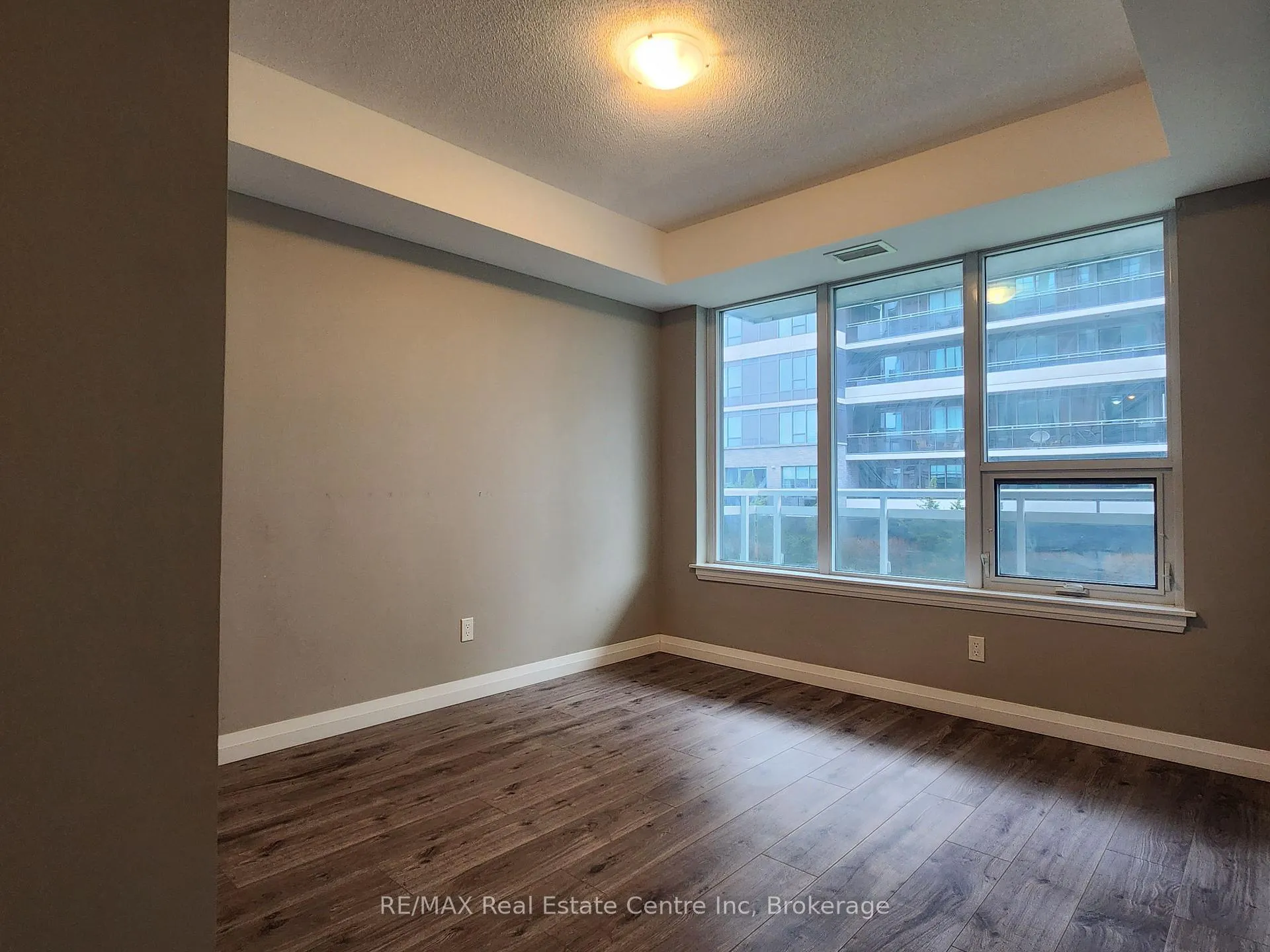 Photo 7 of Unit 311, 63 Arthur Street, Guelph, St. Patrick's Ward — HOMEH