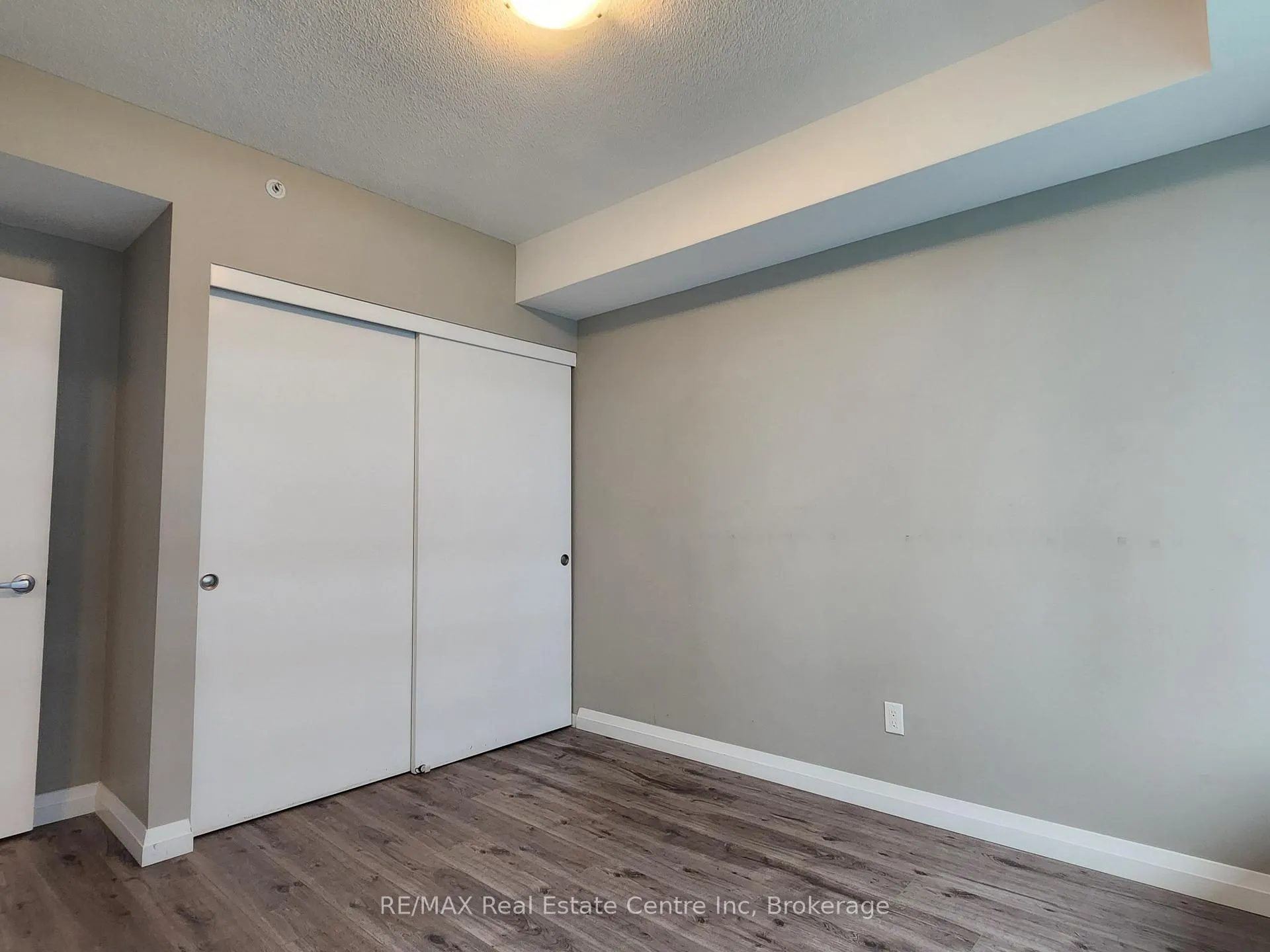 Photo 8 of Unit 311, 63 Arthur Street, Guelph, St. Patrick's Ward — HOMEH