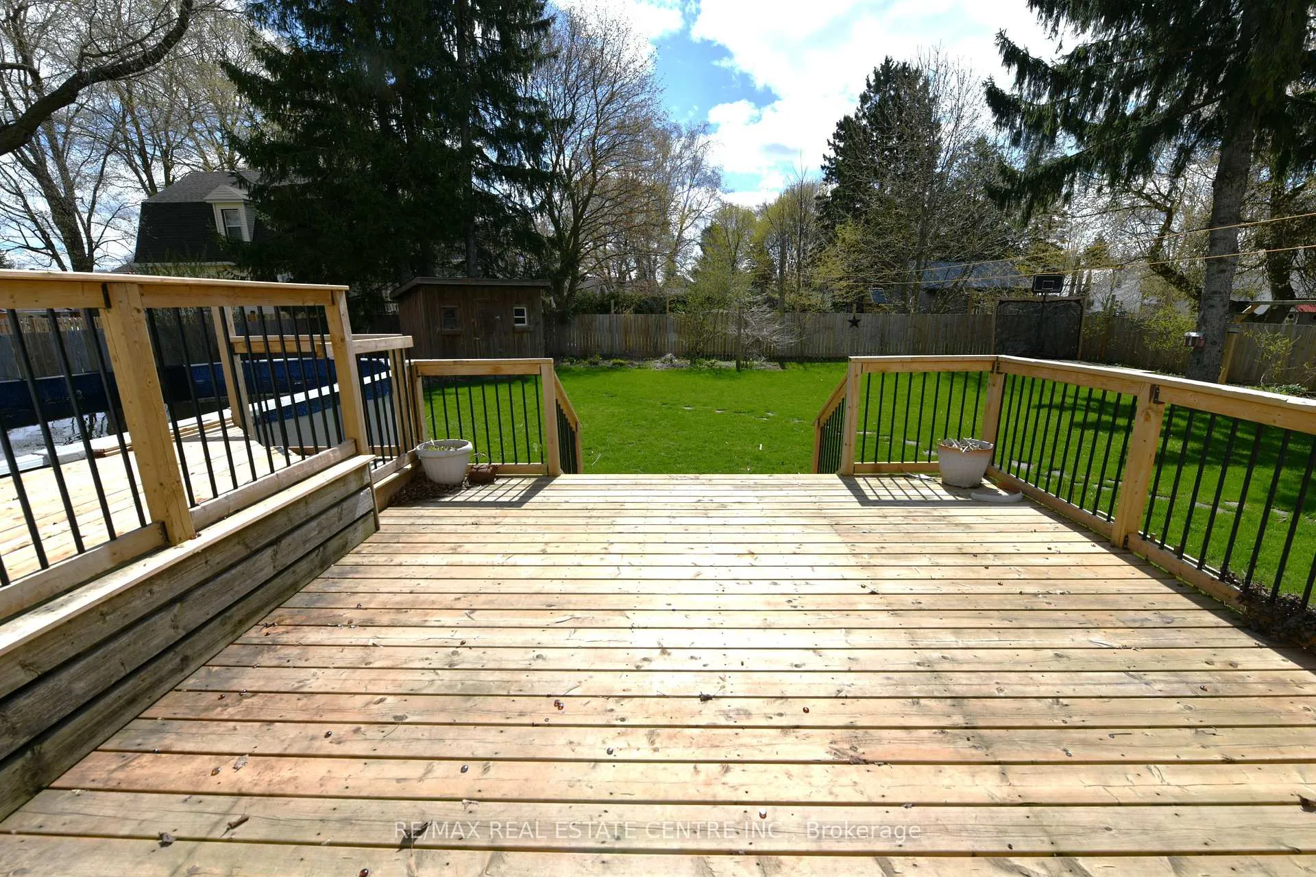 Photo 18 of 540 Wellington Avenue S, North Perth, Listowel — HOMEH