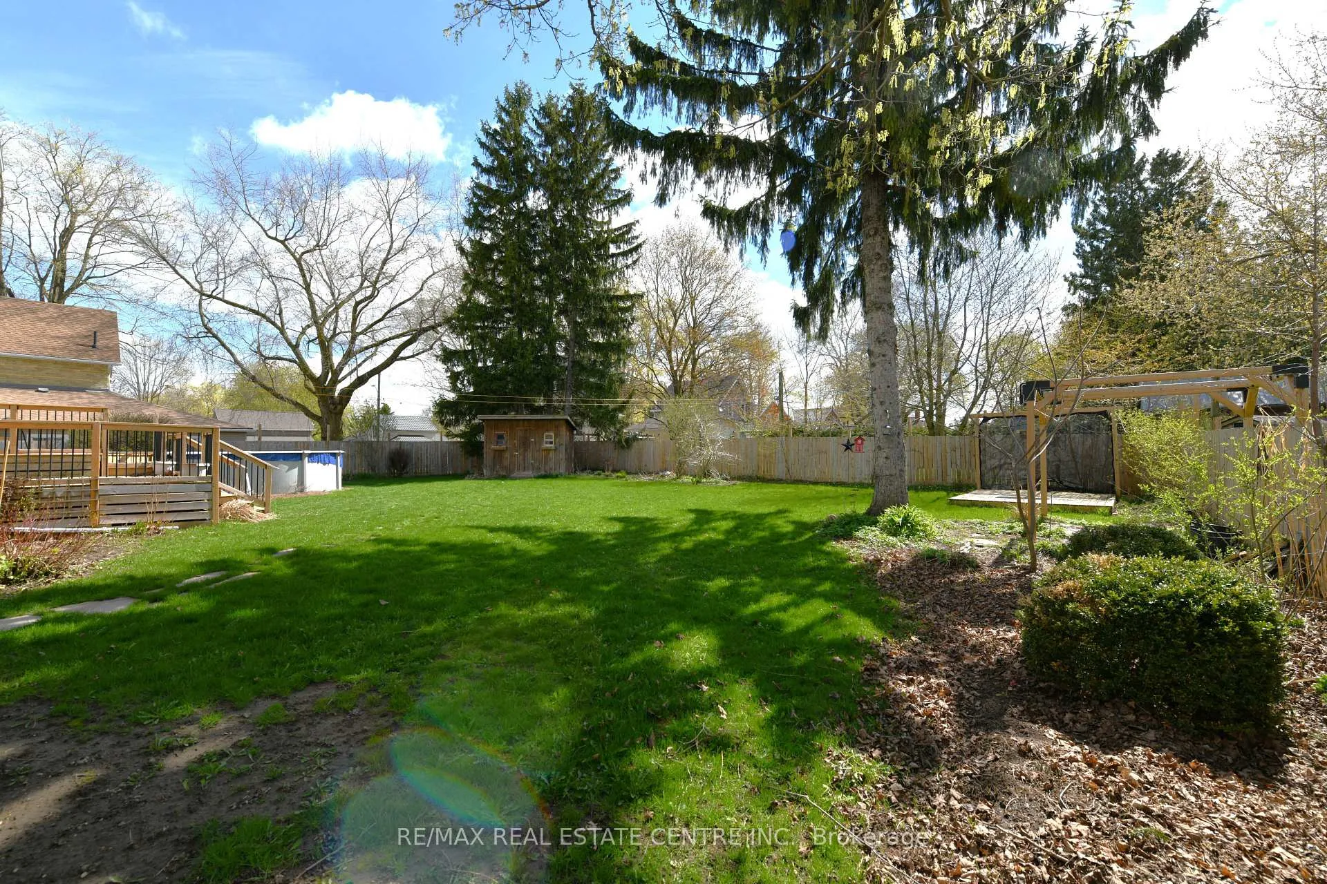 Photo 20 of 540 Wellington Avenue S, North Perth, Listowel — HOMEH