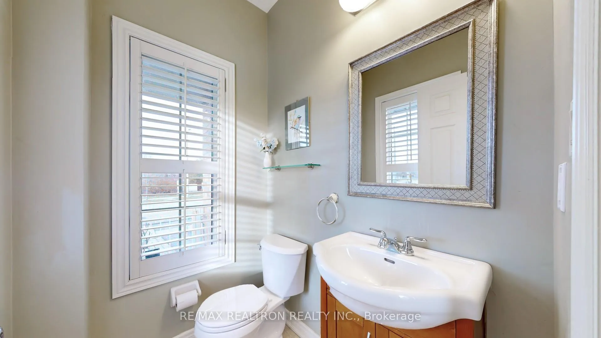 Photo 13 of 275 Peak Point Boulevard, Vaughan, Rural Vaughan — HOMEH