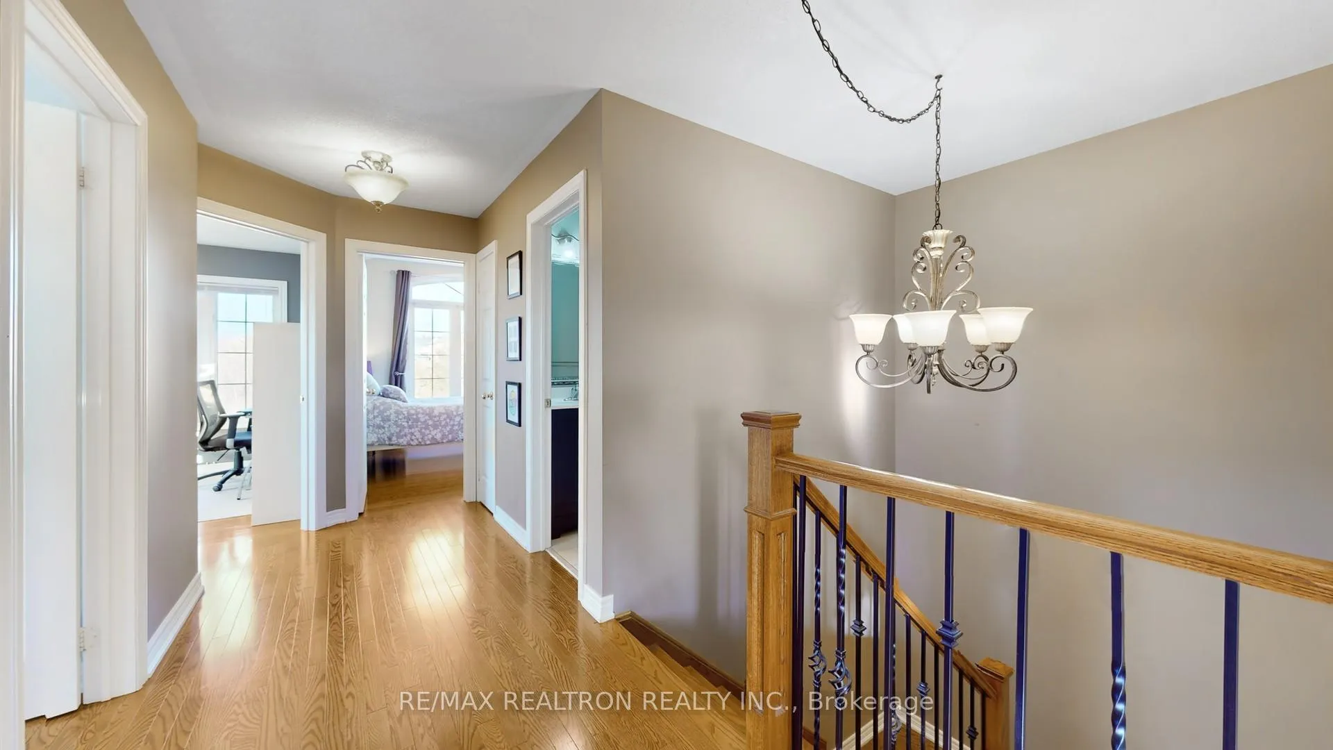 Photo 14 of 275 Peak Point Boulevard, Vaughan, Rural Vaughan — HOMEH