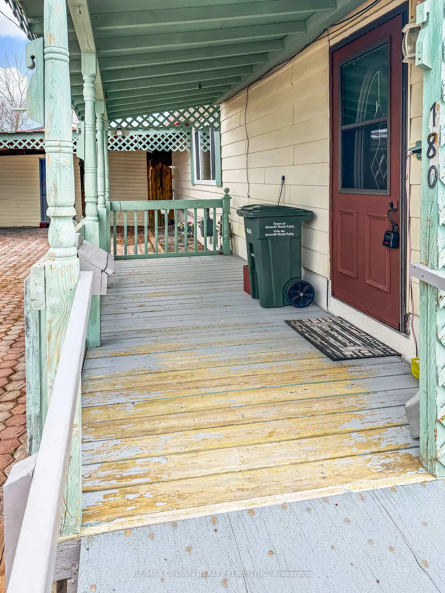 Photo 3 of 180 Trailer Park Road, Smooth Rock Falls, SRF — HOMEH
