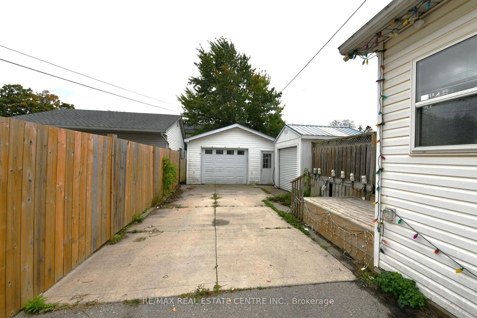 Photo 11 of 274 Wellington Street, St. Thomas — HOMEH