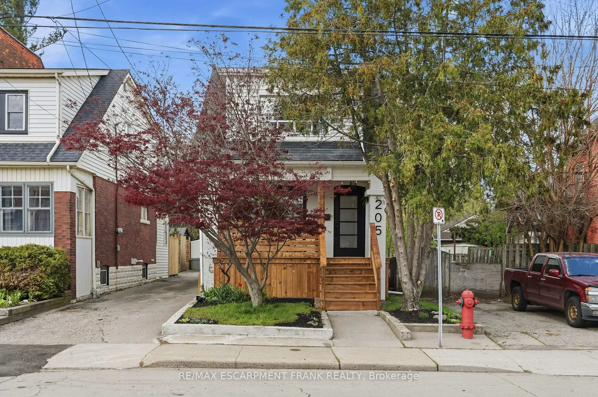 Front of 205 Locke Street N
