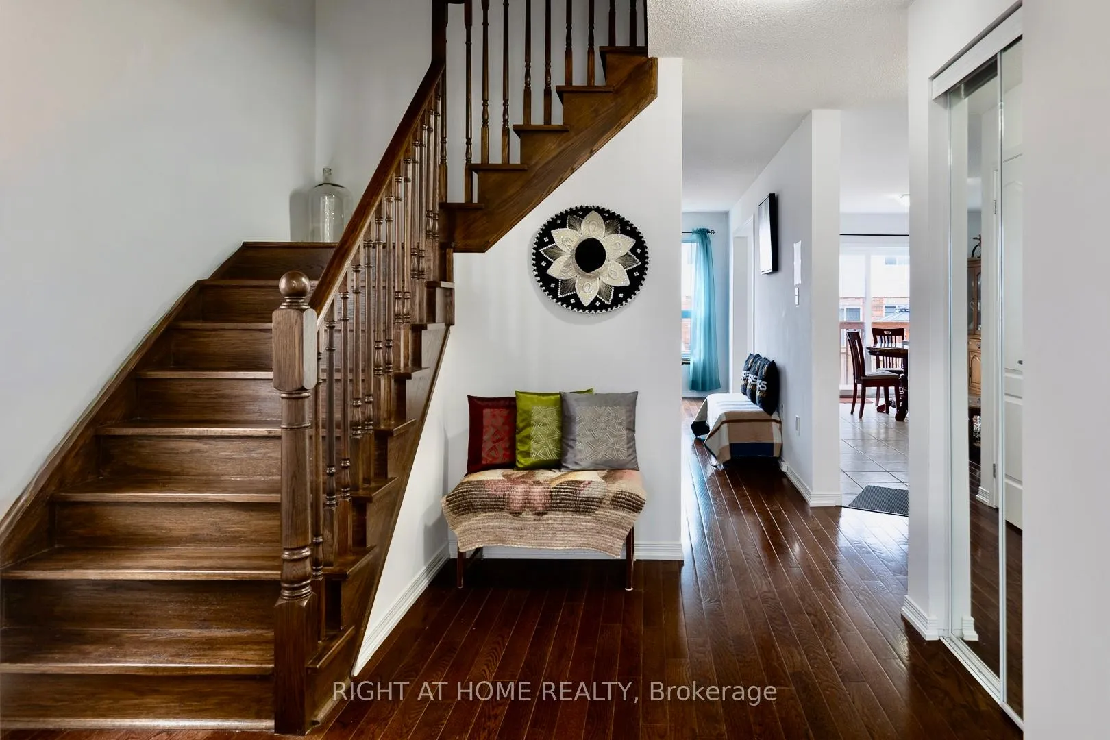 Photo 7 of 2110 galloway Street, Innisfil, Alcona — HOMEH